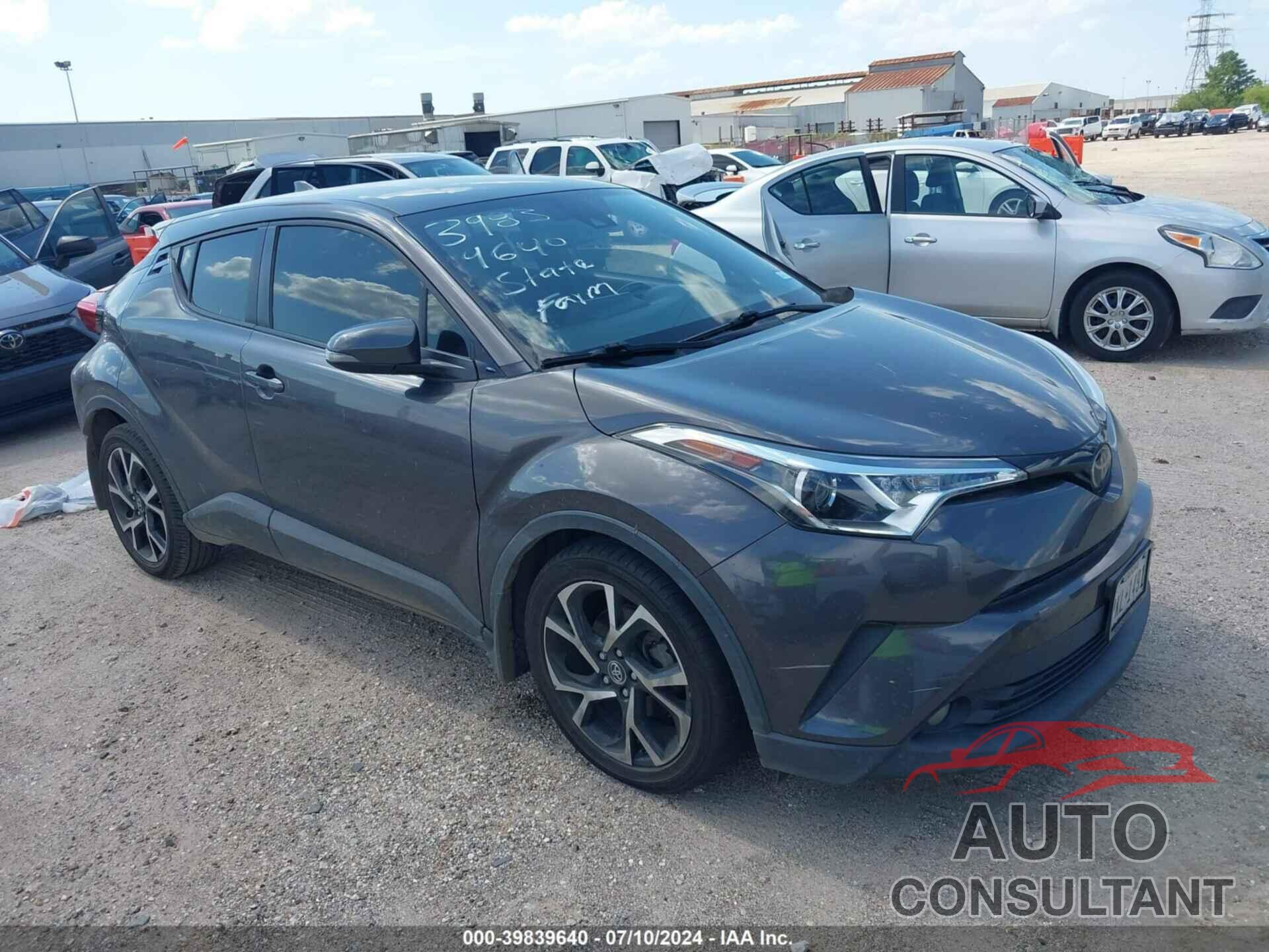 TOYOTA C-HR 2018 - JTNKHMBX7J1002659