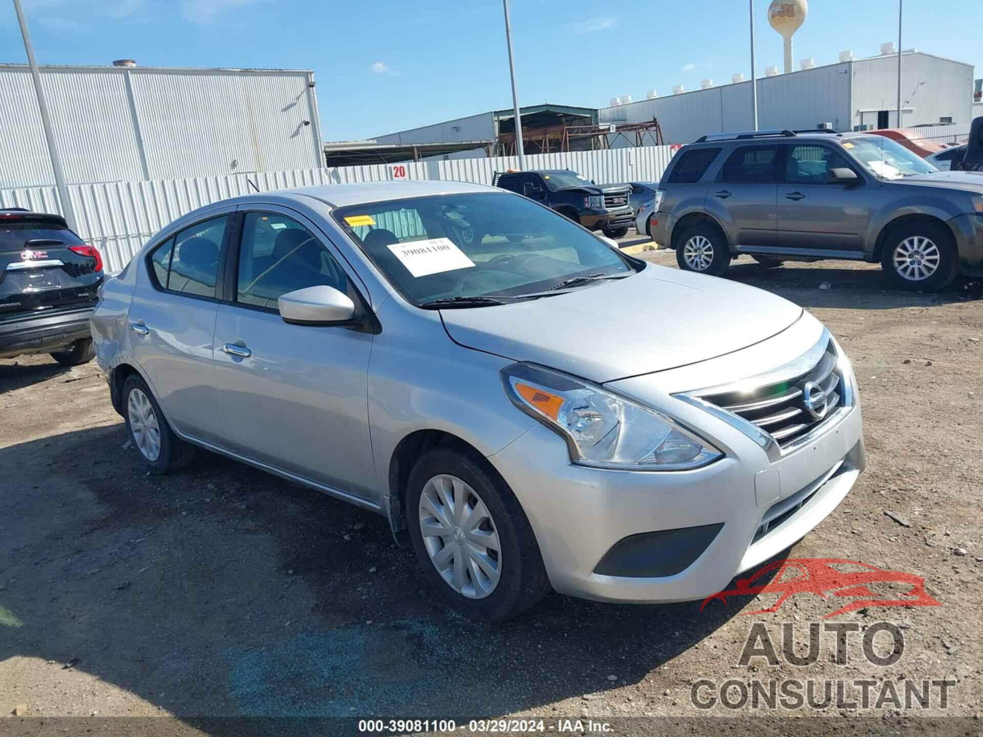 NISSAN VERSA 2017 - 3N1CN7AP8HL896651