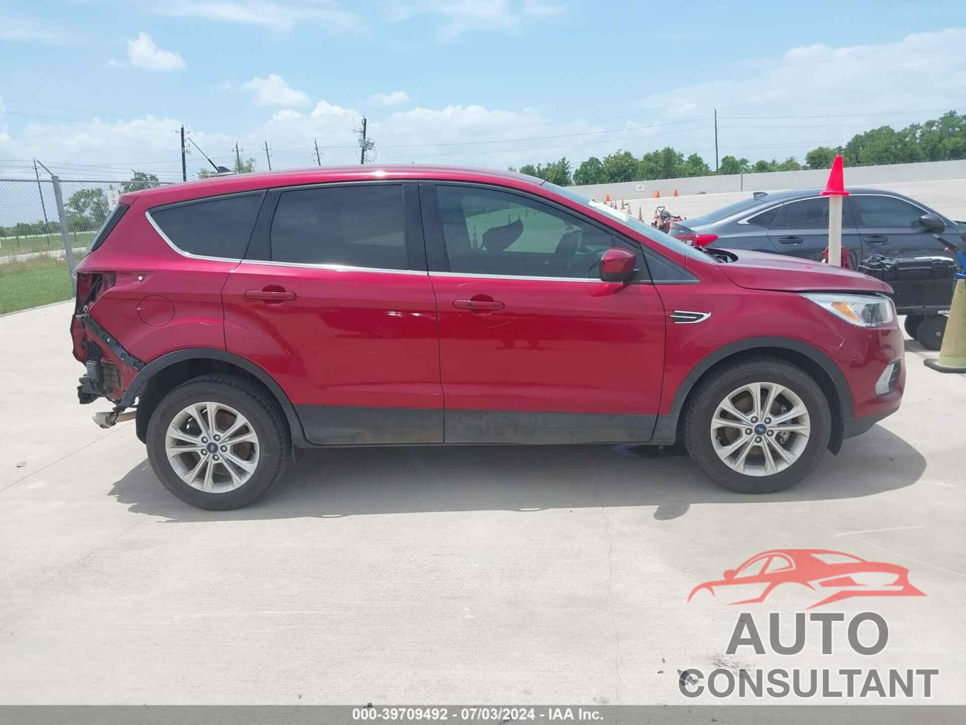 FORD ESCAPE 2019 - 1FMCU0GD4KUA53558