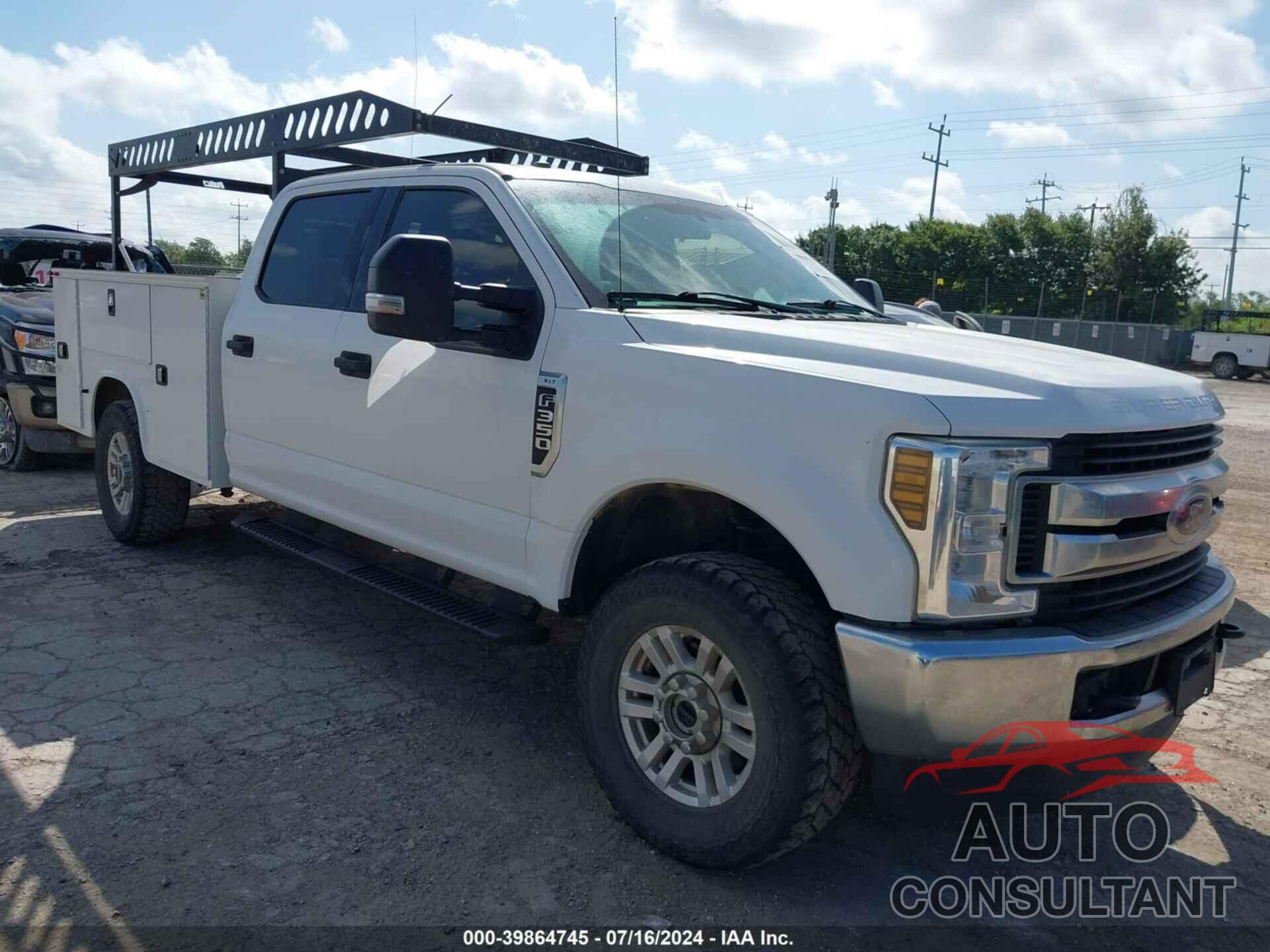 FORD F-350 2019 - 1FD8W3B69KED85001