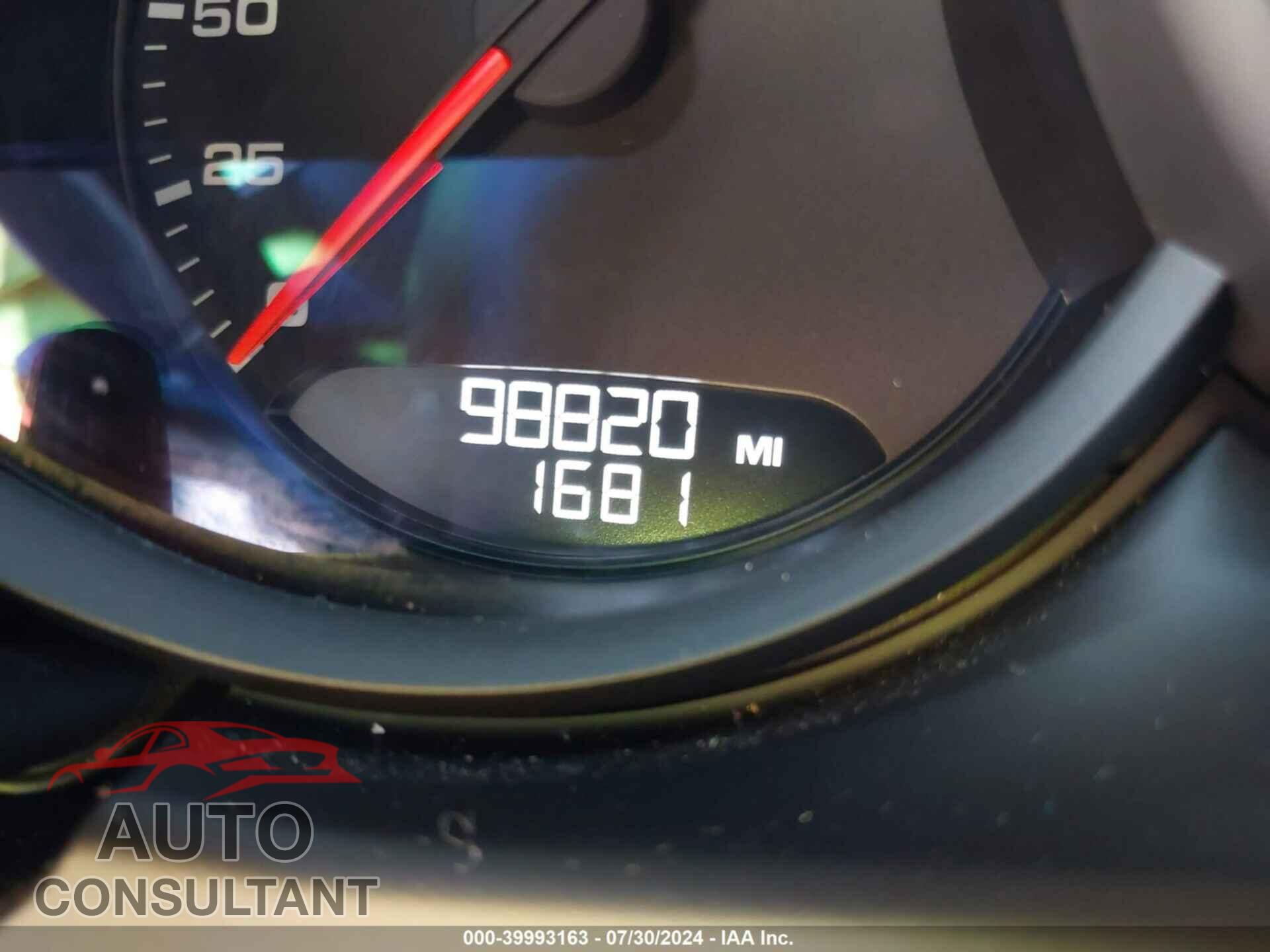 PORSCHE MACAN 2017 - WP1AA2A58HLB01142