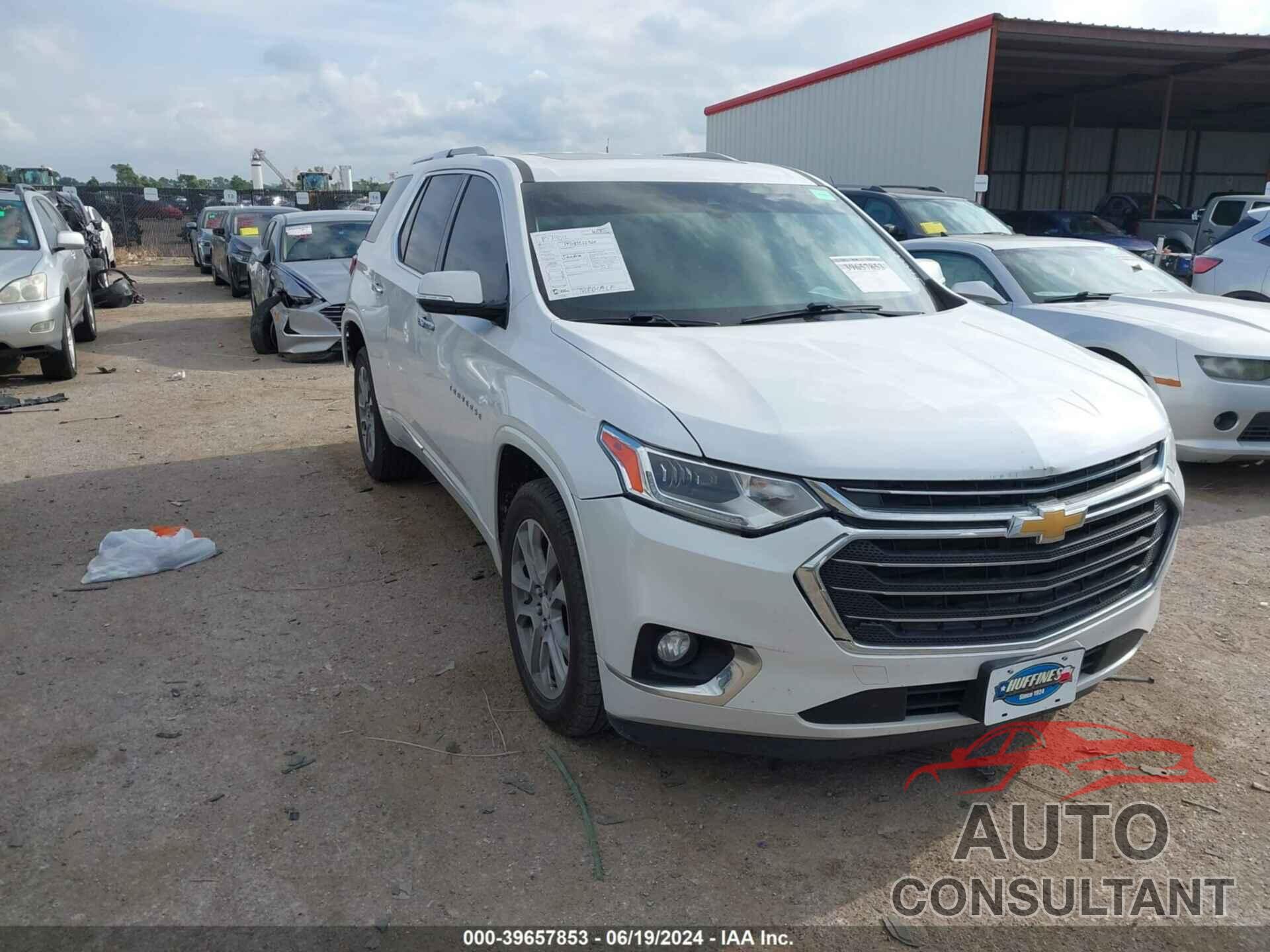 CHEVROLET TRAVERSE 2018 - 1GNERKKW7JJ271181