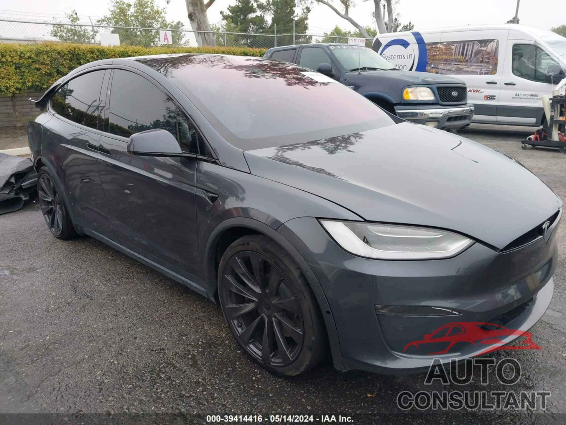 TESLA MODEL X 2023 - 7SAXCBE68PF373378