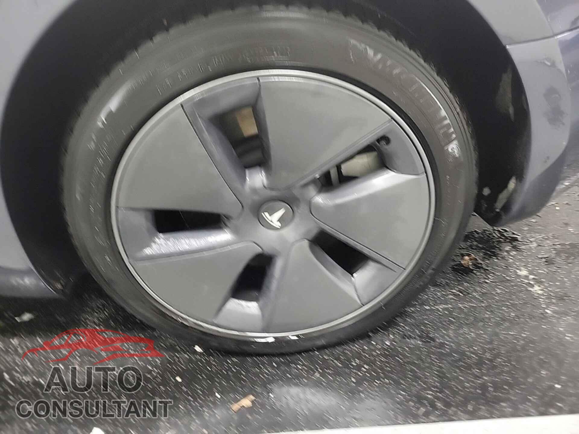 TESLA MODEL 3 2022 - 5YJ3E1EB3NF163068