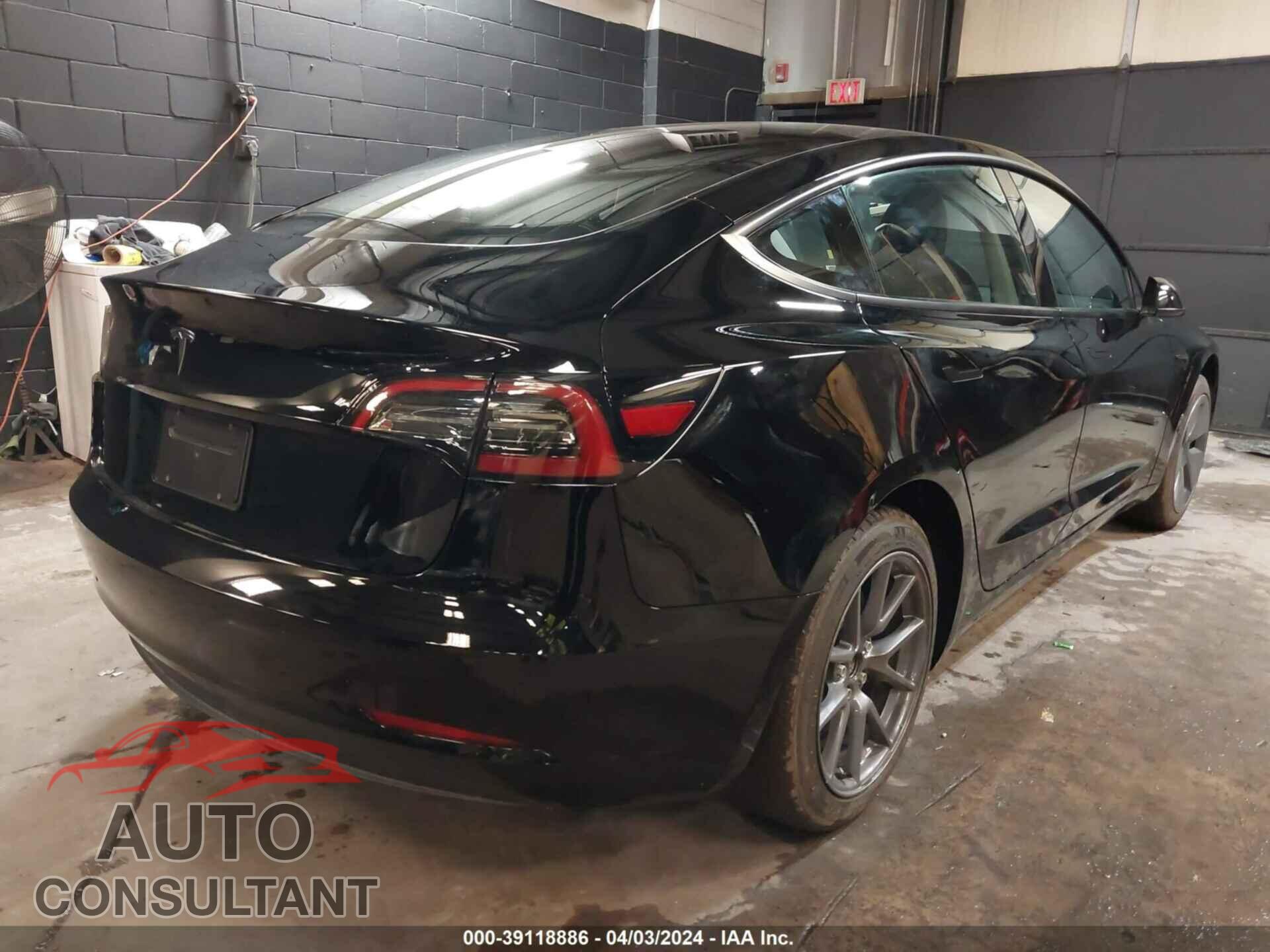 TESLA MODEL 3 2023 - 5YJ3E1EA1PF711546
