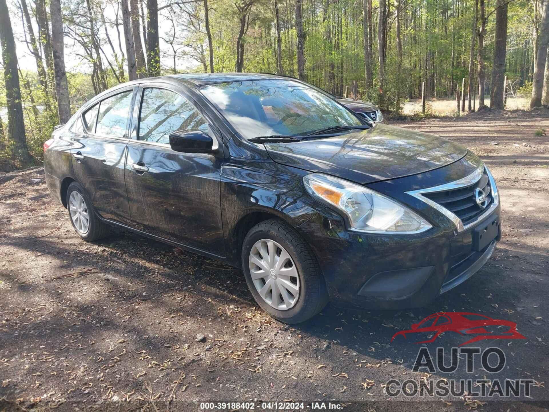 NISSAN VERSA 2018 - 3N1CN7AP6JL829763