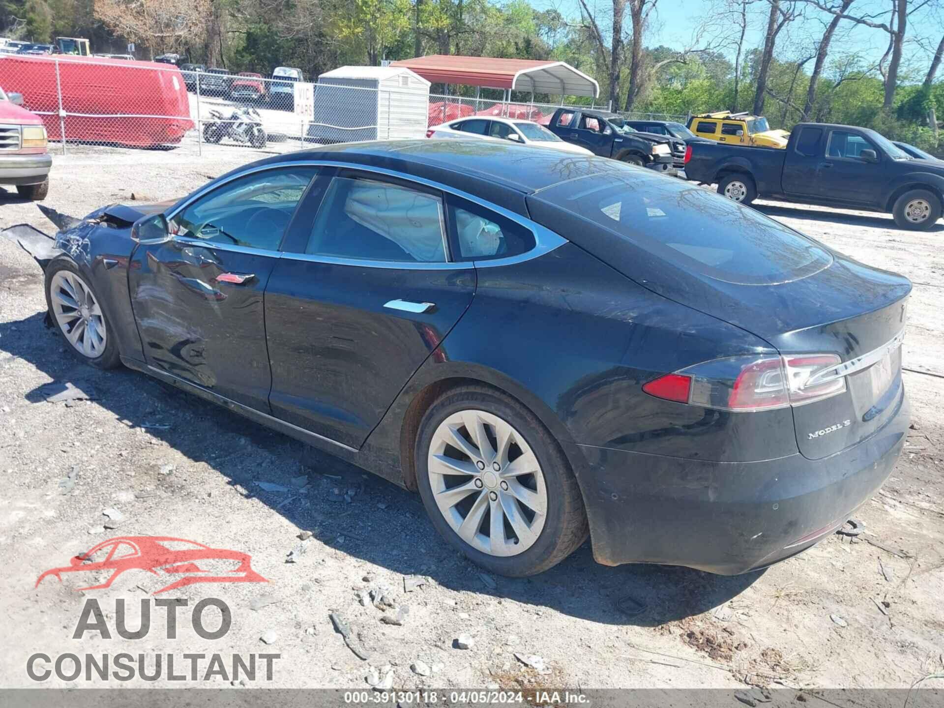 TESLA MODEL S 2018 - 5YJSA1E20JF284819