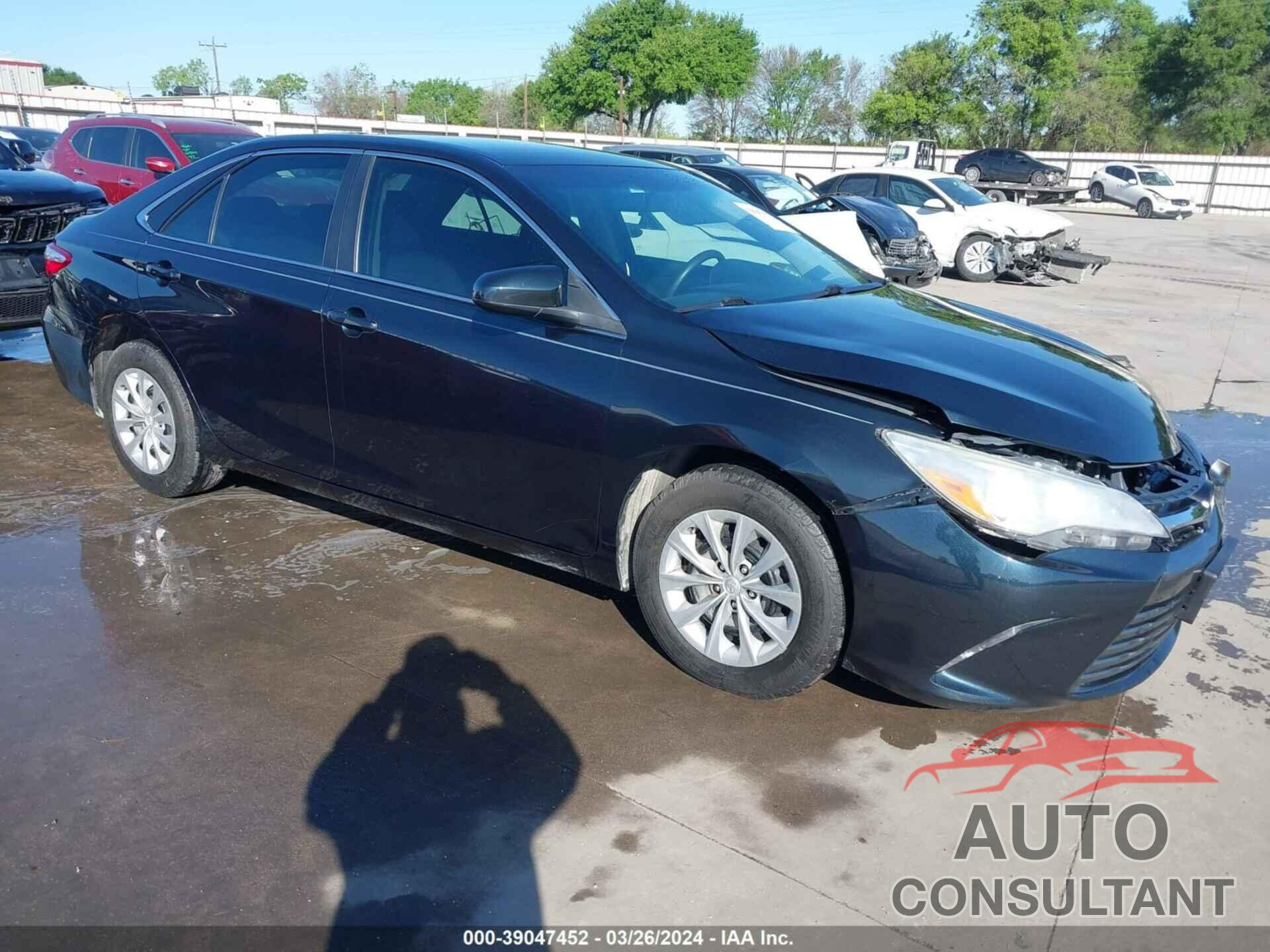 TOYOTA CAMRY 2016 - 4T4BF1FK1GR538782