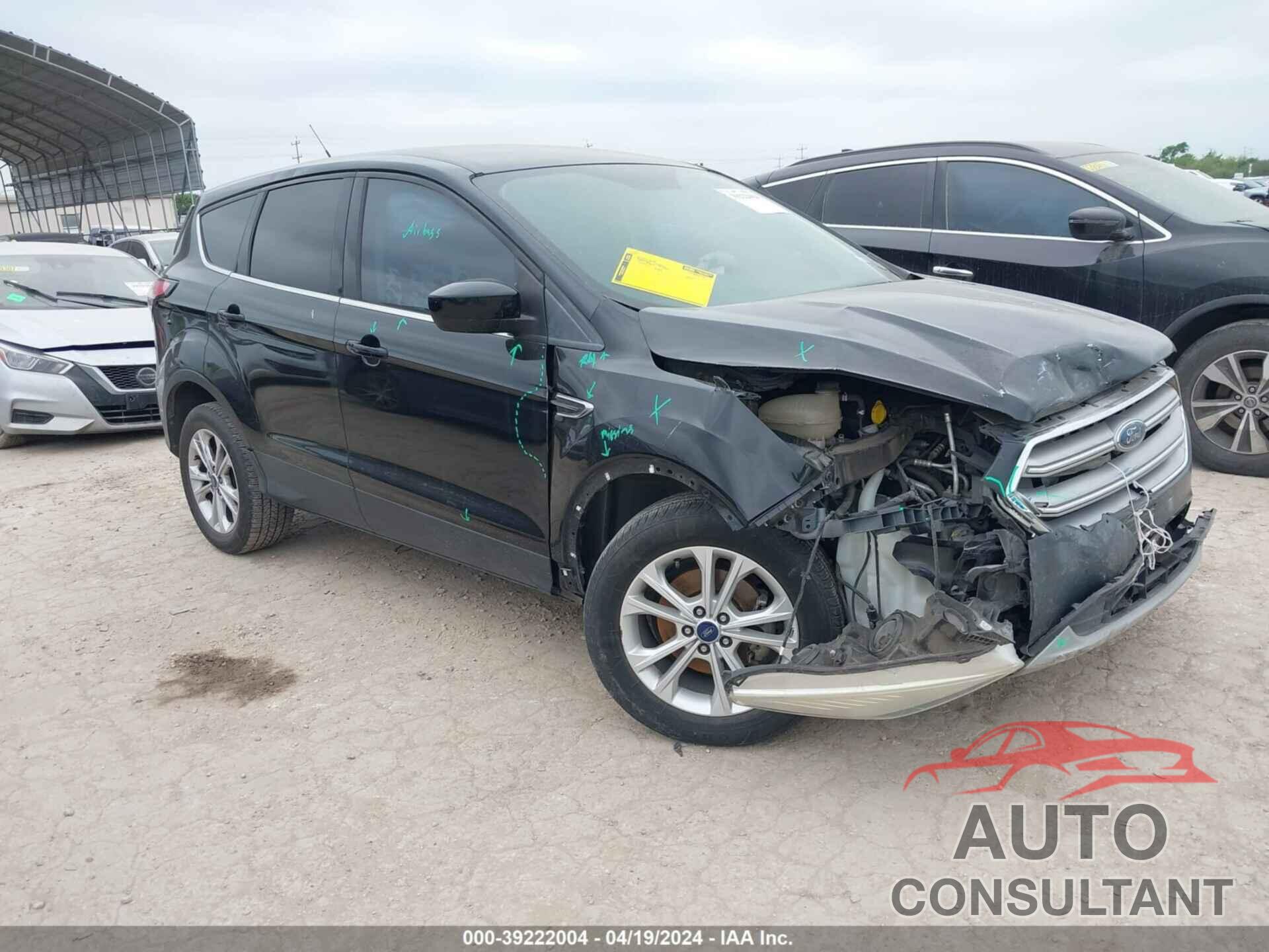 FORD ESCAPE 2017 - 1FMCU0GD4HUE93014