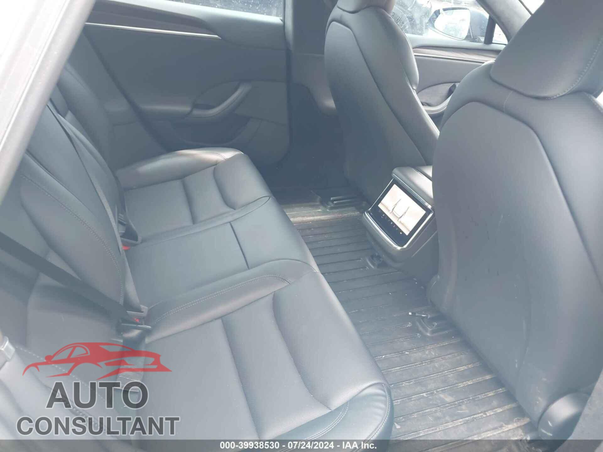 TESLA MODEL S 2022 - 5YJSA1E50NF493543