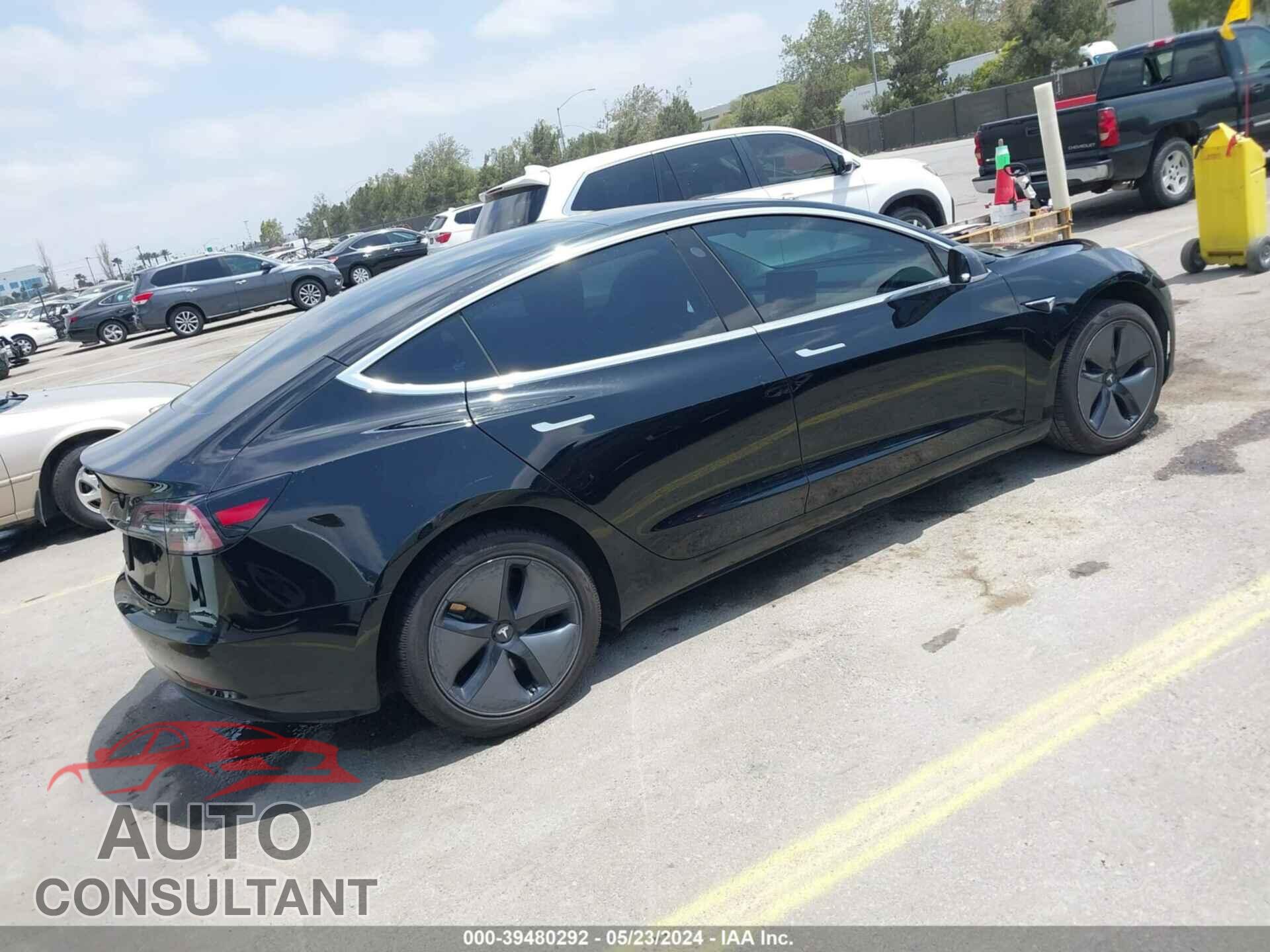 TESLA MODEL 3 2018 - 5YJ3E1EAXJF172335