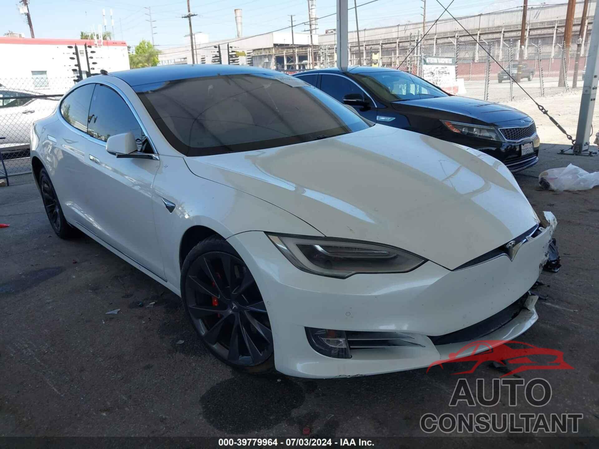 TESLA MODEL S 2020 - 5YJSA1E41LF366496