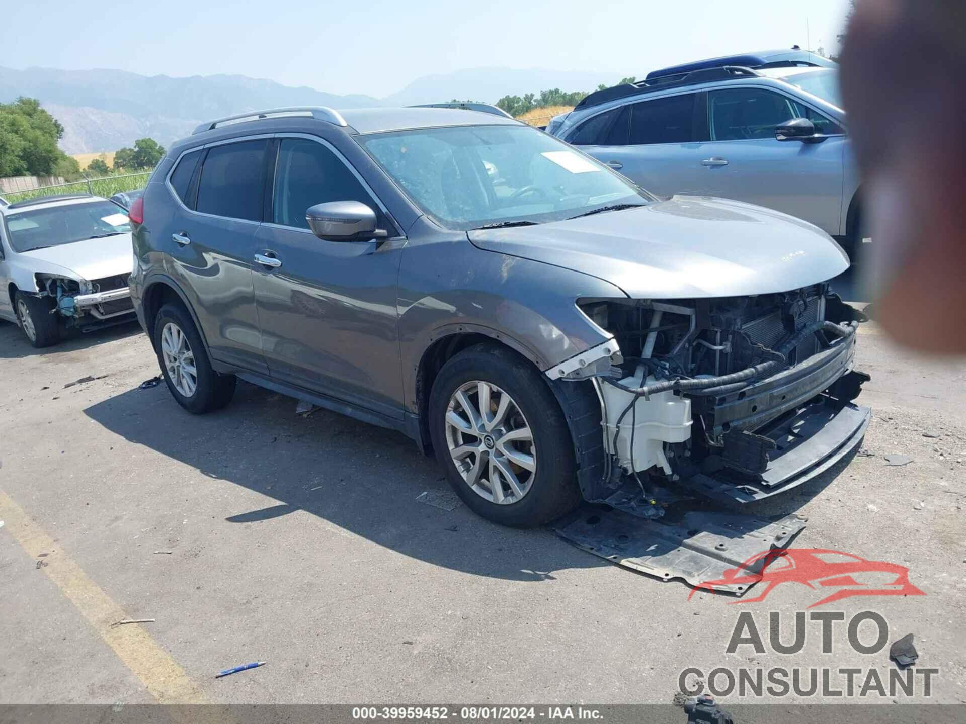 NISSAN ROGUE 2017 - KNMAT2MV0HP522482