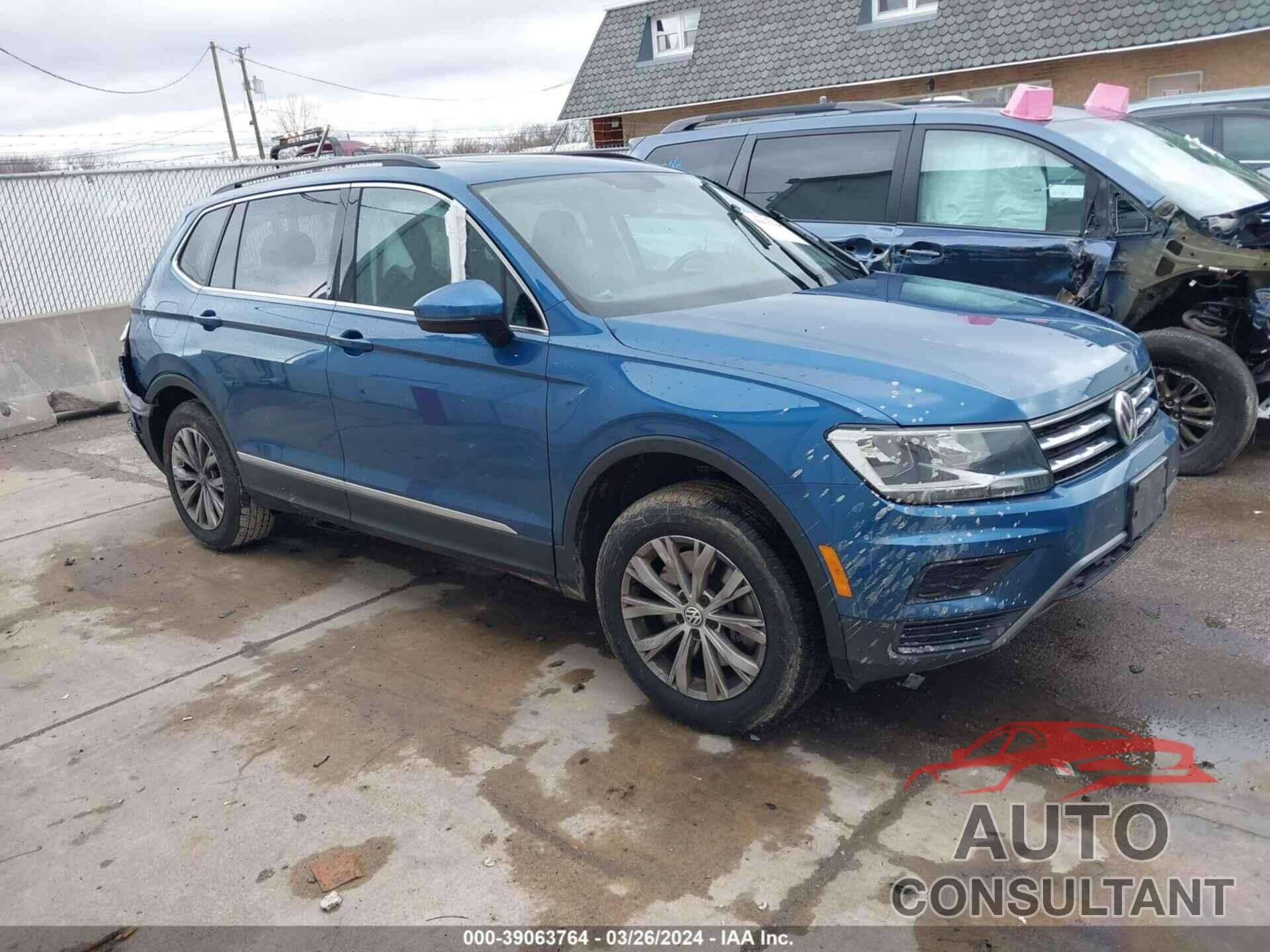 VOLKSWAGEN TIGUAN 2018 - 3VV2B7AX8JM167620