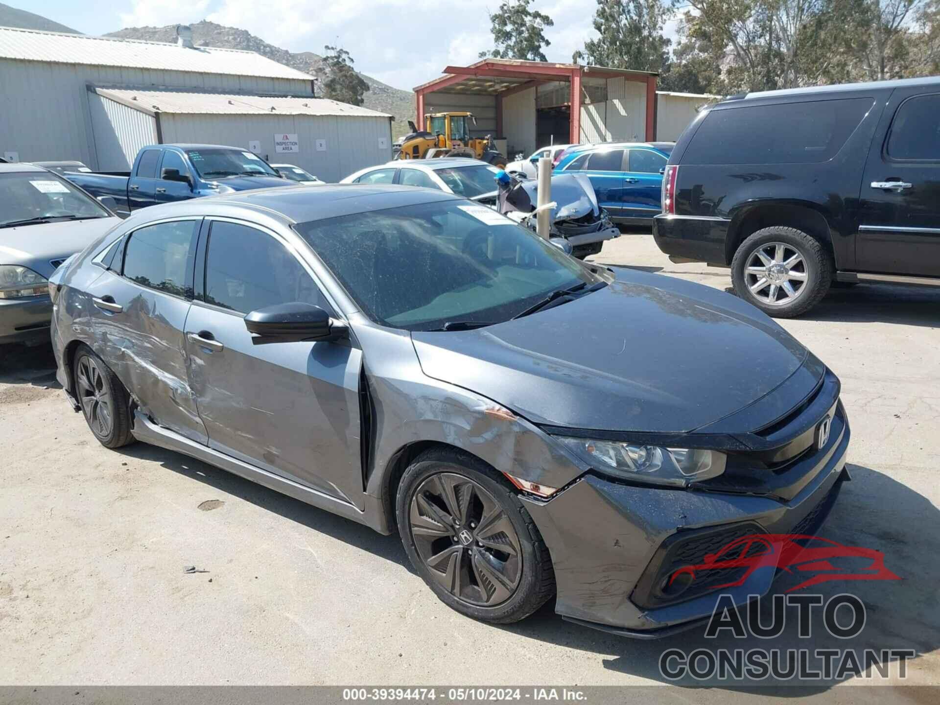 HONDA CIVIC 2018 - SHHFK7H54JU423419