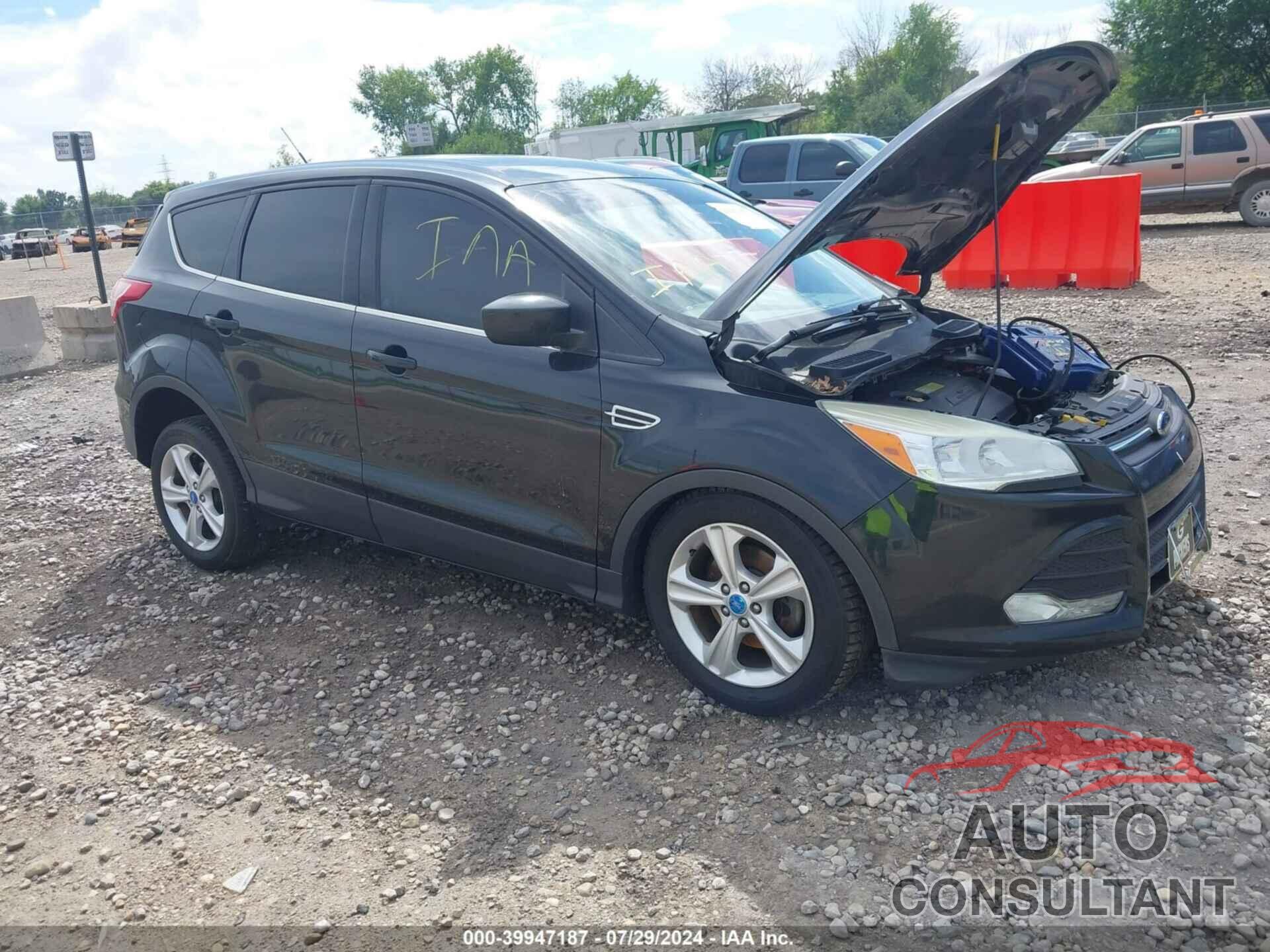 FORD ESCAPE 2013 - 1FMCU0GX8DUD08726