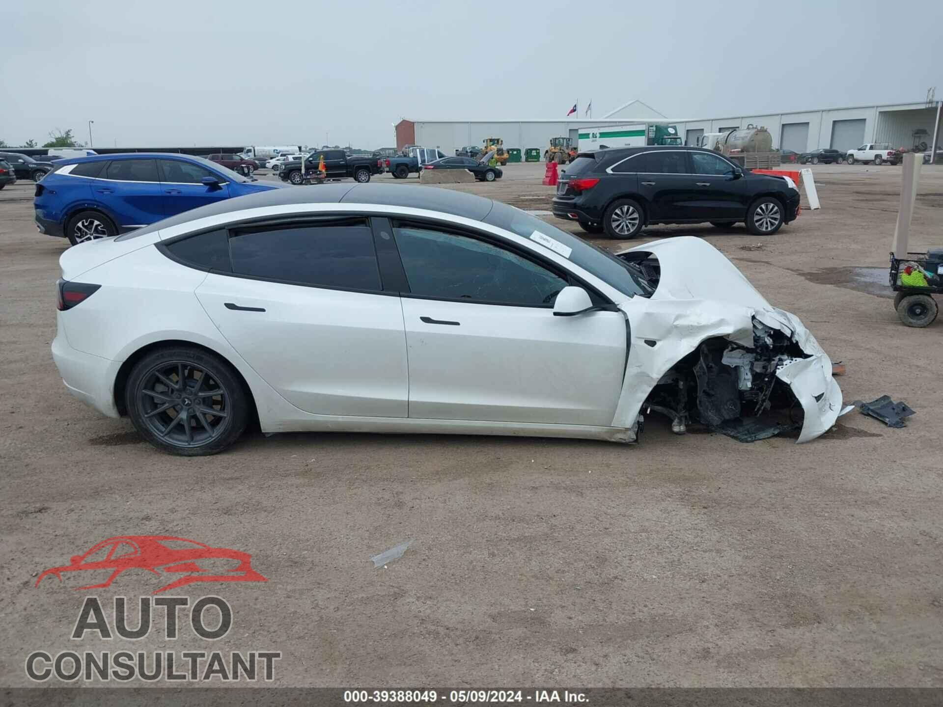 TESLA MODEL 3 2023 - 5YJ3E1EA0PF560876