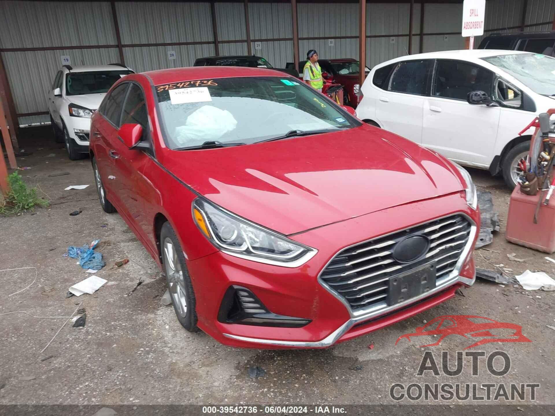 HYUNDAI SONATA 2018 - 5NPE34AFXJH646271