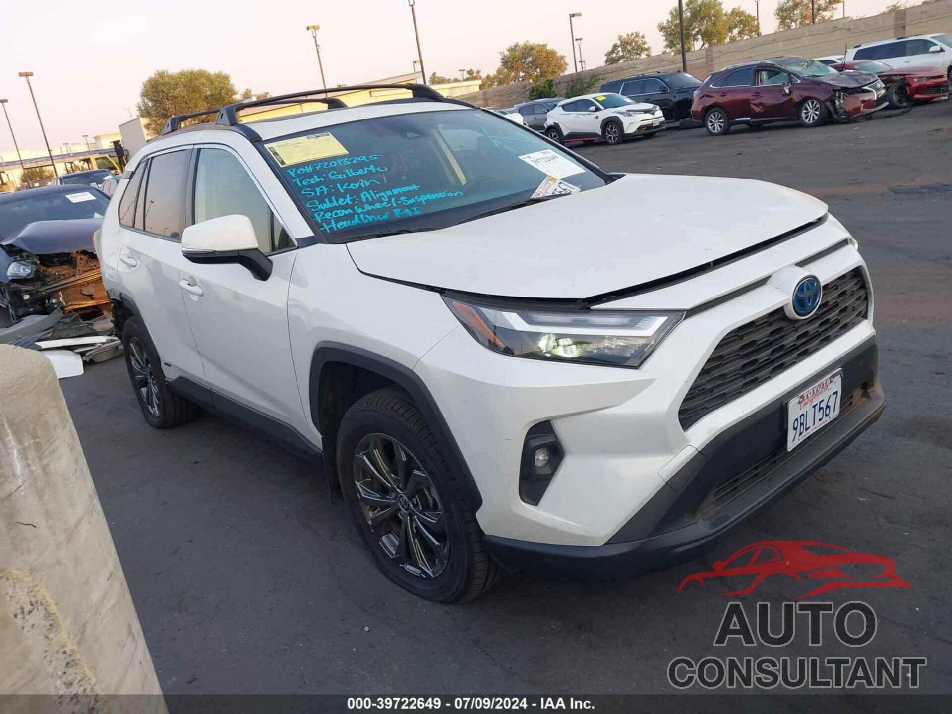 TOYOTA RAV4 HYBRID 2022 - JTMB6RFV0ND524375