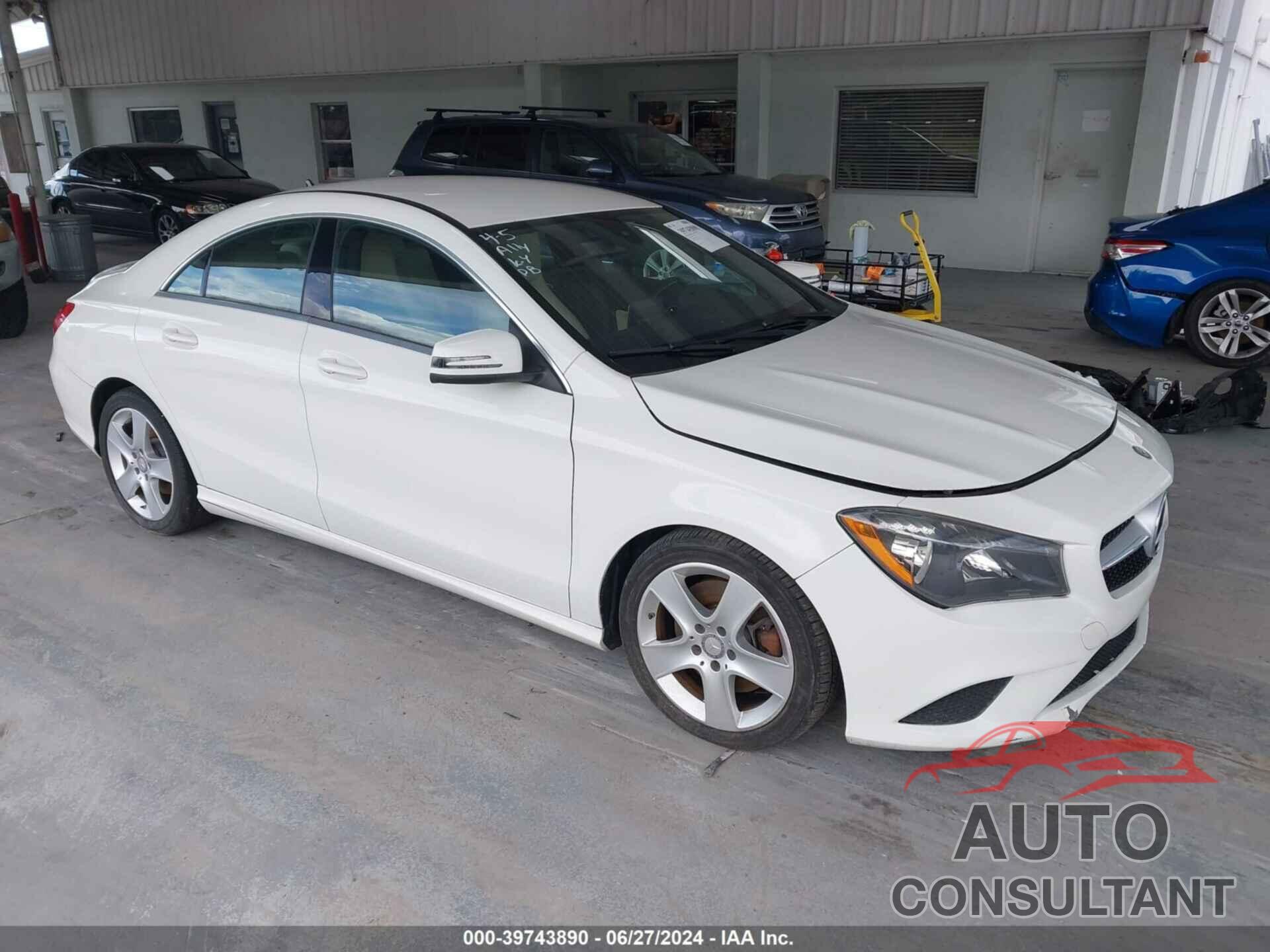 MERCEDES-BENZ CLA 250 2016 - WDDSJ4GB0GN354107