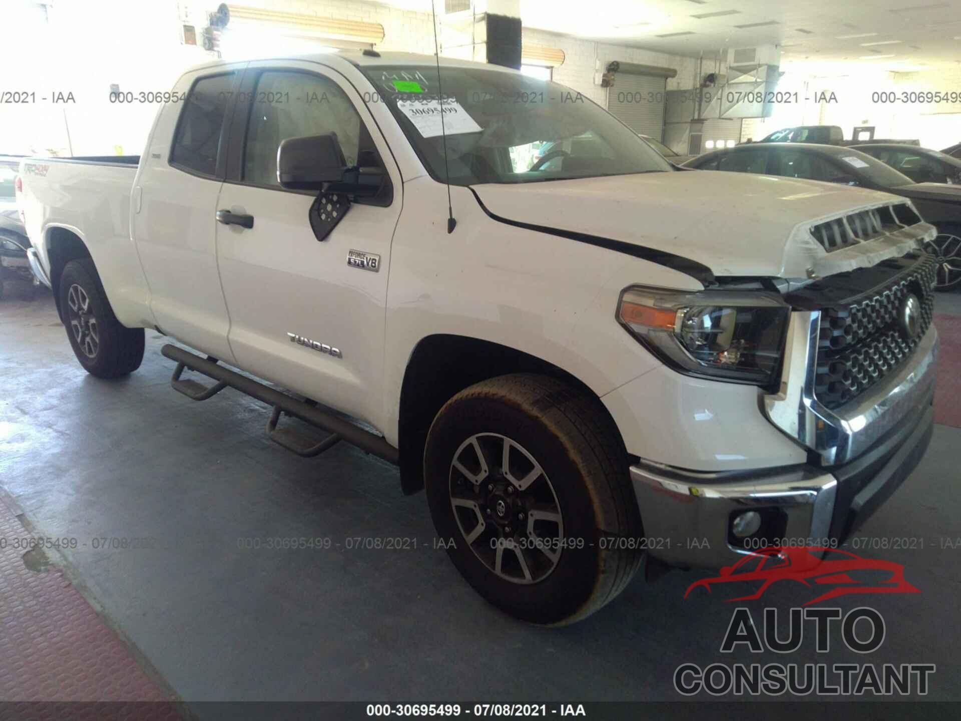 TOYOTA TUNDRA 4WD 2018 - 5TFUY5F19JX703208