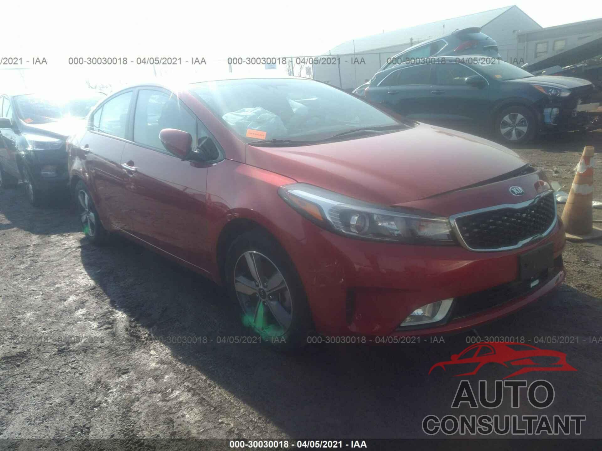 KIA FORTE 2018 - 3KPFL4A77JE241552