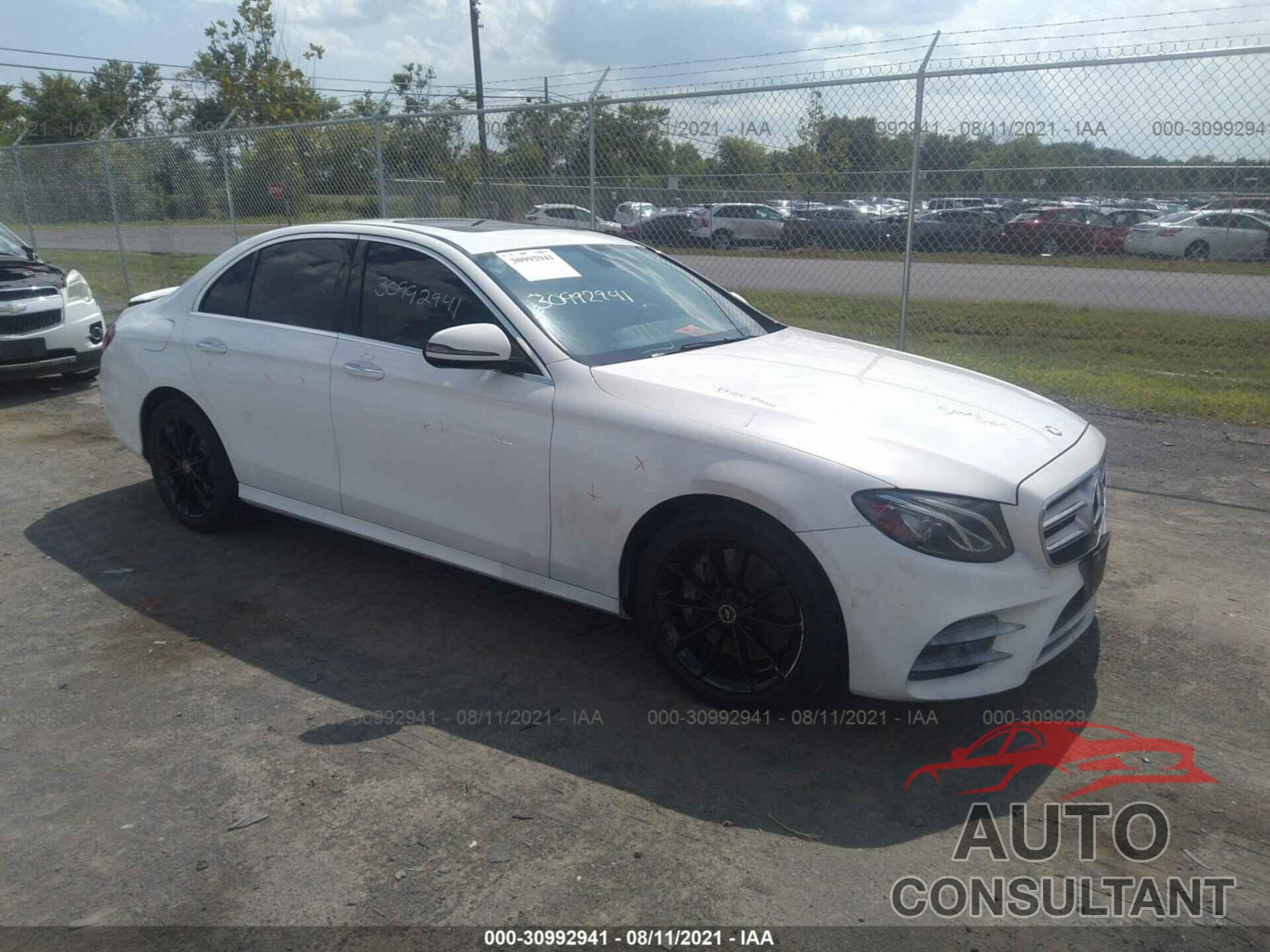 MERCEDES-BENZ E-CLASS 2017 - WDDZF4KB3HA068168