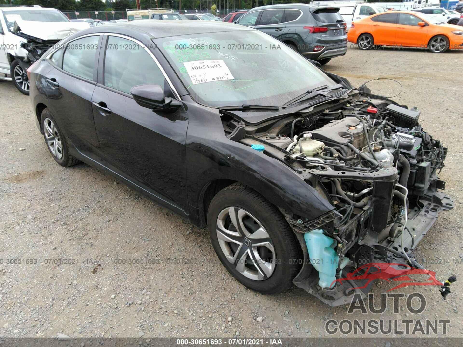 HONDA CIVIC SEDAN 2018 - 19XFC2F53JE209242