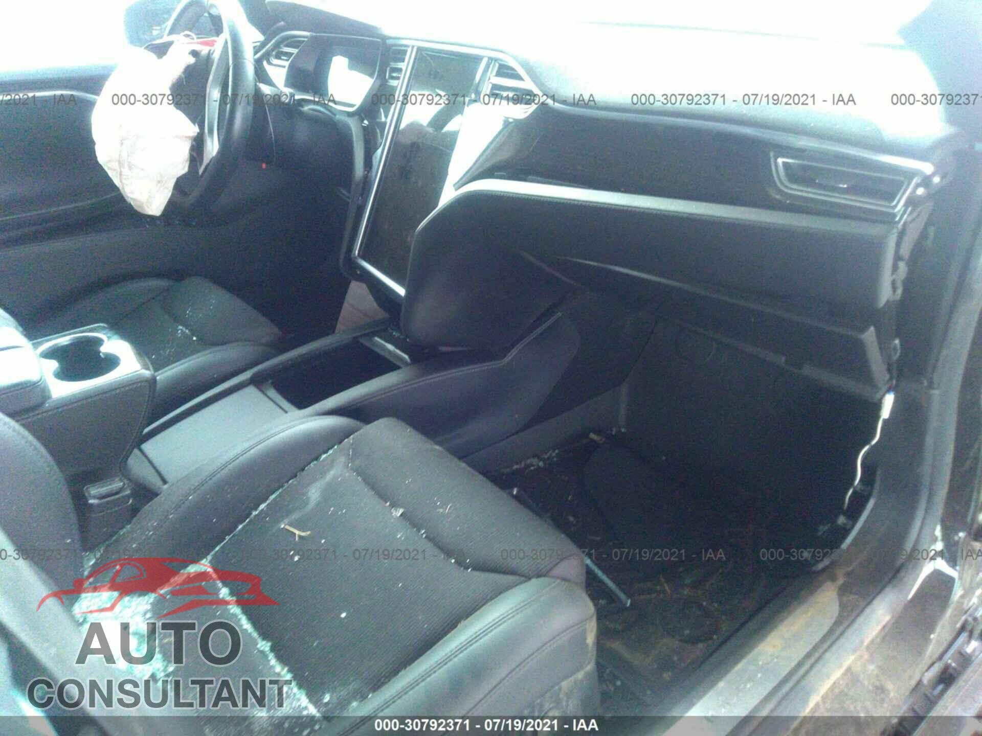 TESLA MODEL S 2017 - 5YJSA1E27HF188695