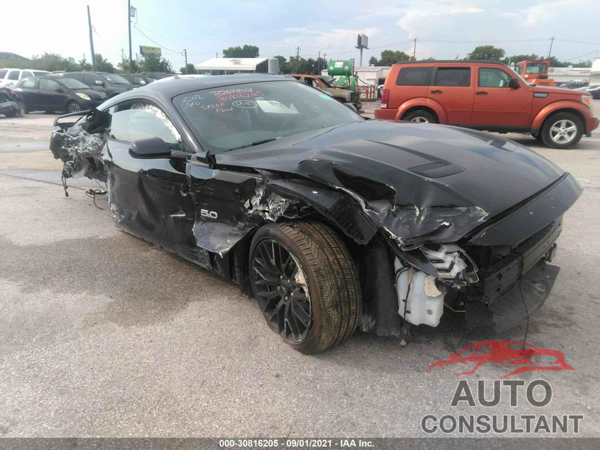 FORD MUSTANG 2021 - 1FA6P8CF8M5108479