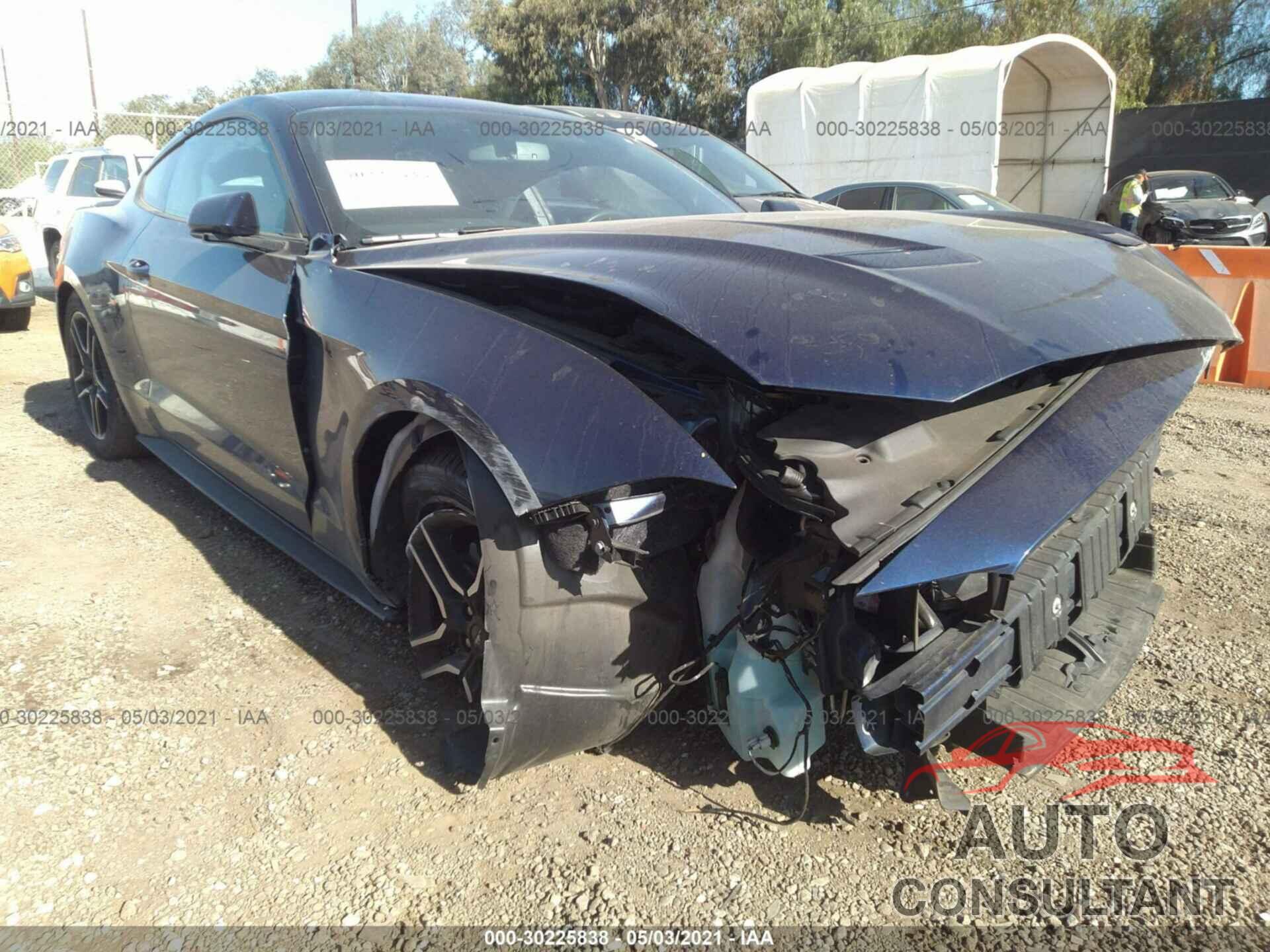 FORD MUSTANG 2019 - 1FA6P8TH8K5143862