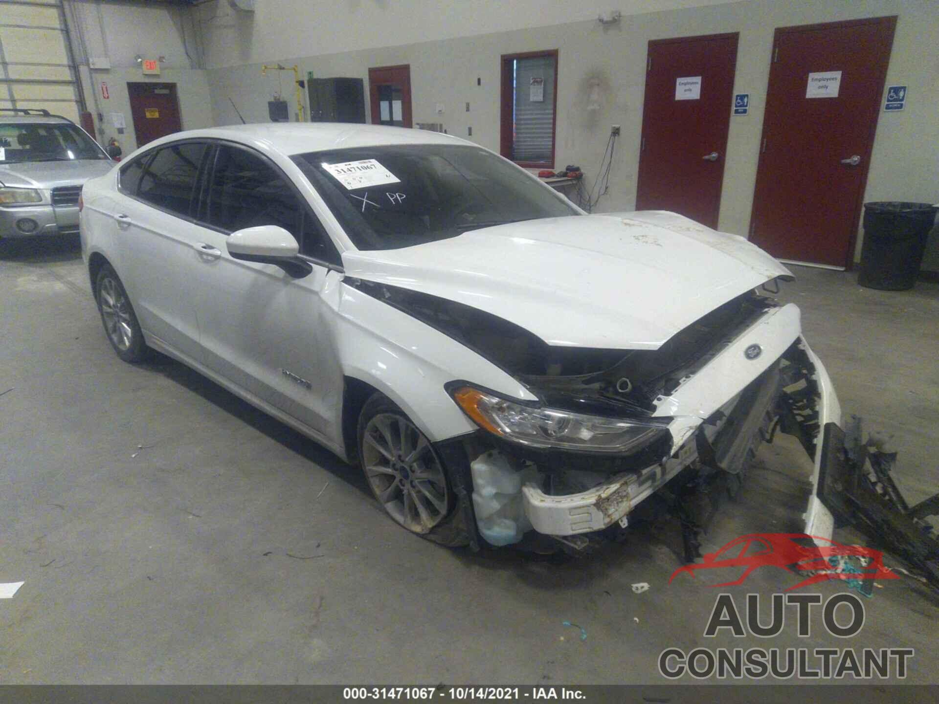 FORD FUSION 2017 - 3FA6P0LU3HR325859