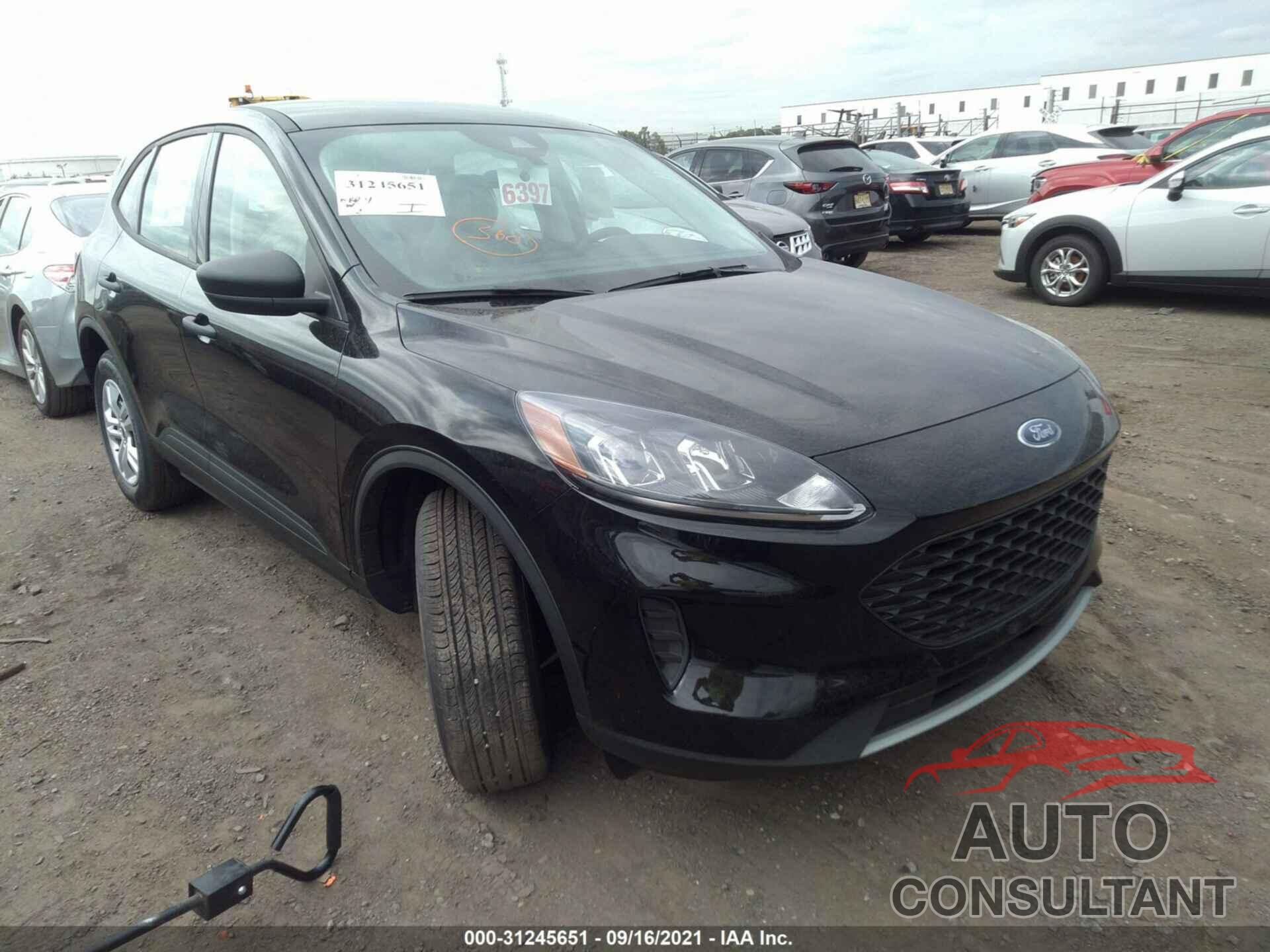 FORD ESCAPE 2021 - 1FMCU9F63MUA84469