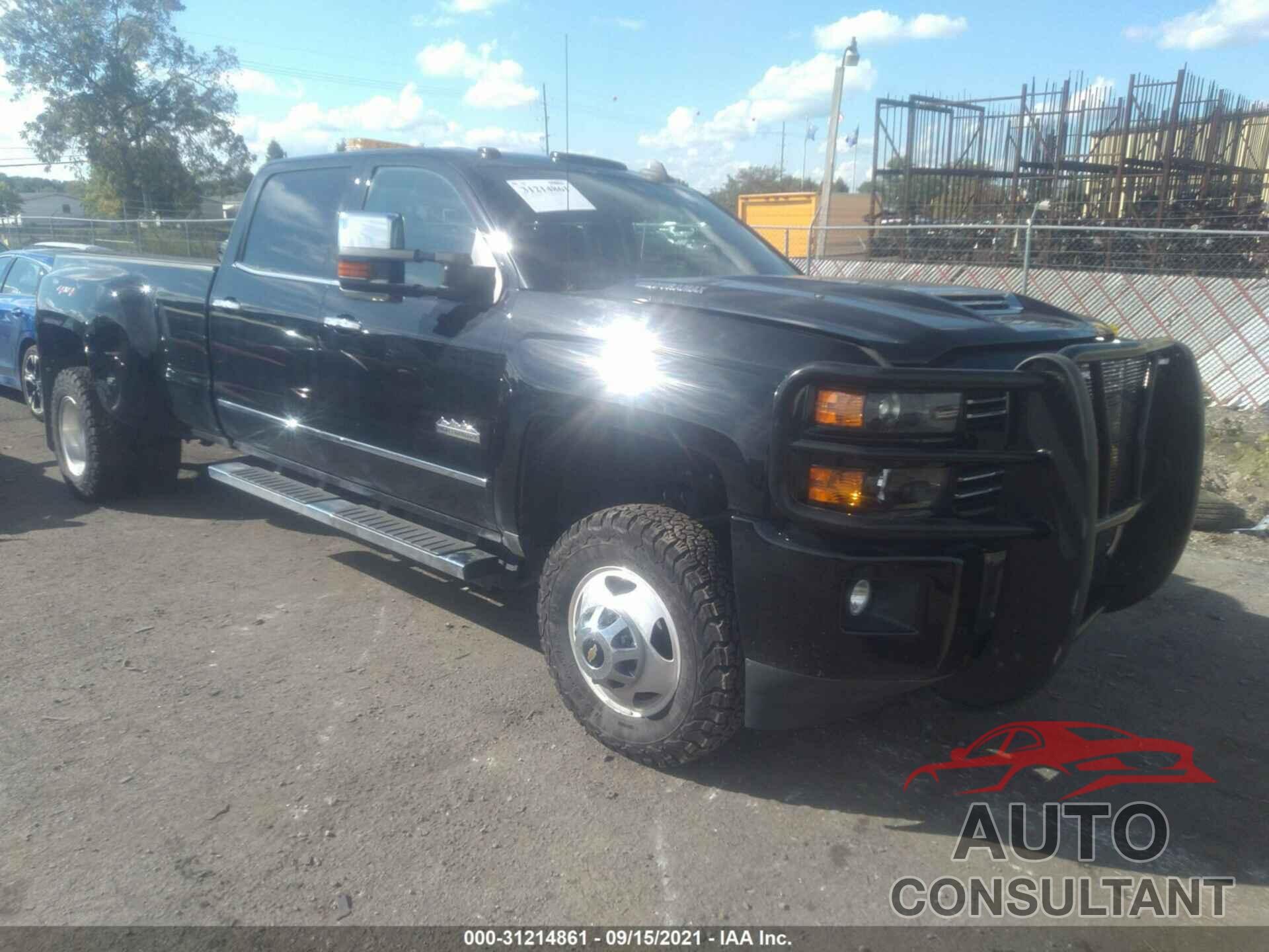 CHEVROLET SILVERADO 3500HD 2018 - 1GC4K0CY3JF237139