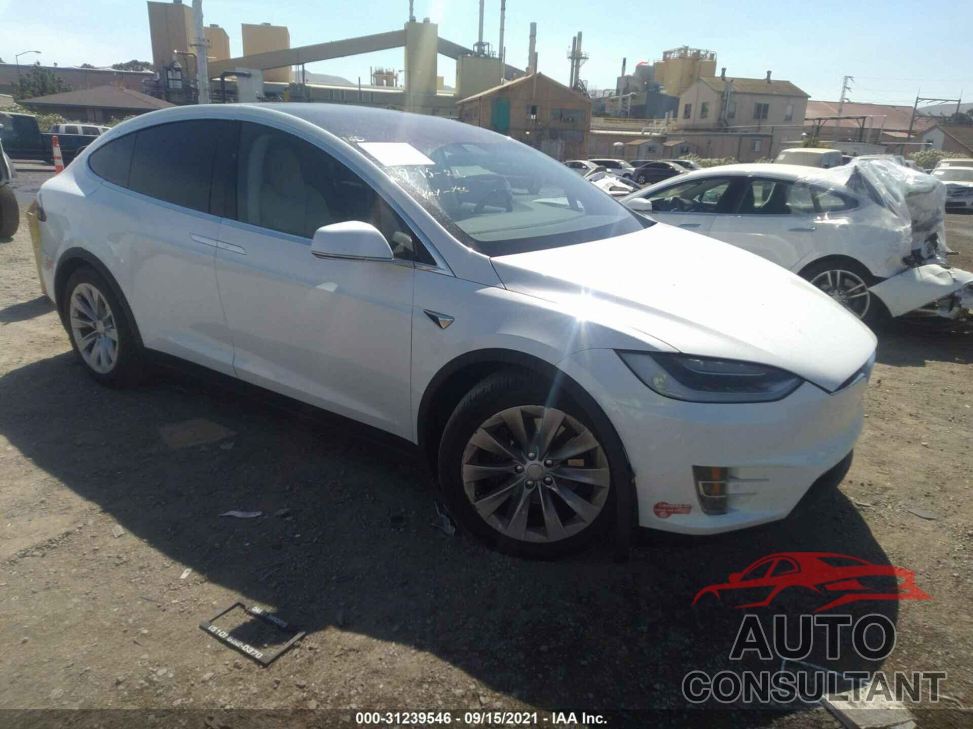 TESLA MODEL X 2017 - 5YJXCDE24HF066586