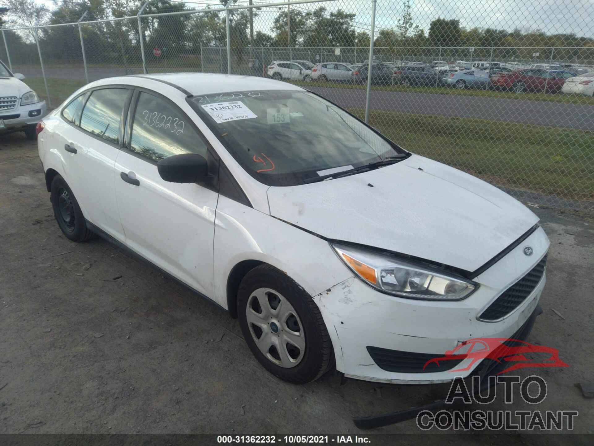 FORD FOCUS 2018 - 1FADP3E21JL209519