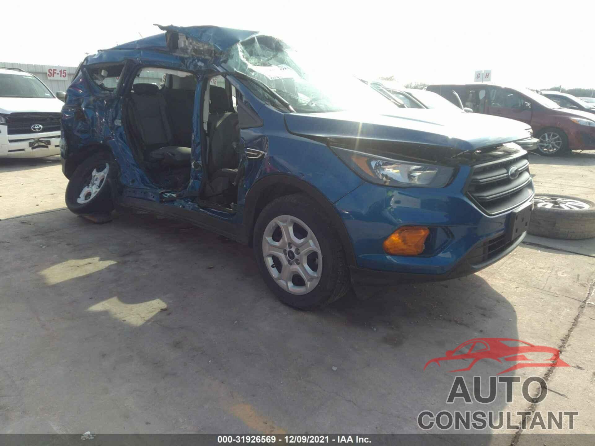 FORD ESCAPE 2018 - 1FMCU0F79JUB55870