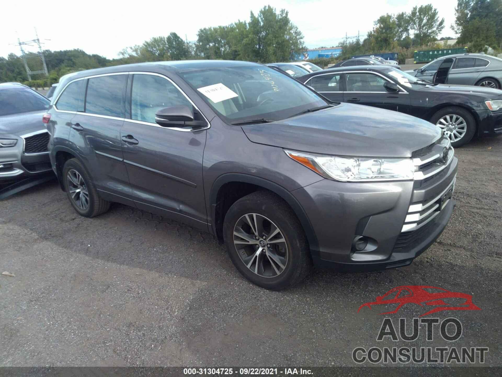 TOYOTA HIGHLANDER 2018 - 5TDBZRFH9JS915072