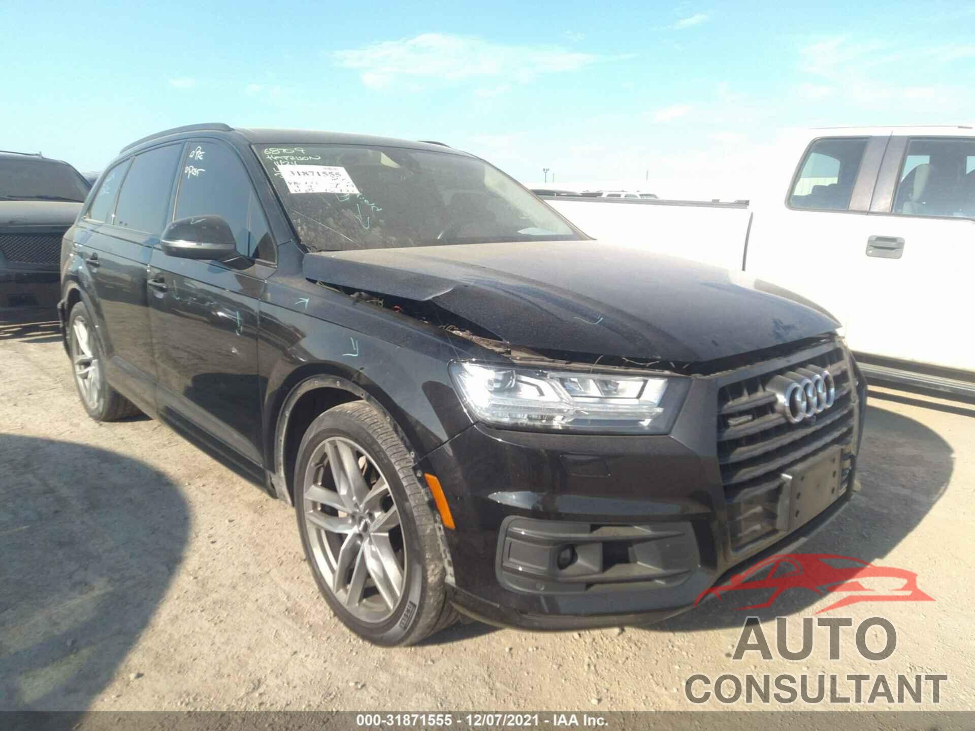 AUDI Q7 2017 - WA1VABF74HD056153