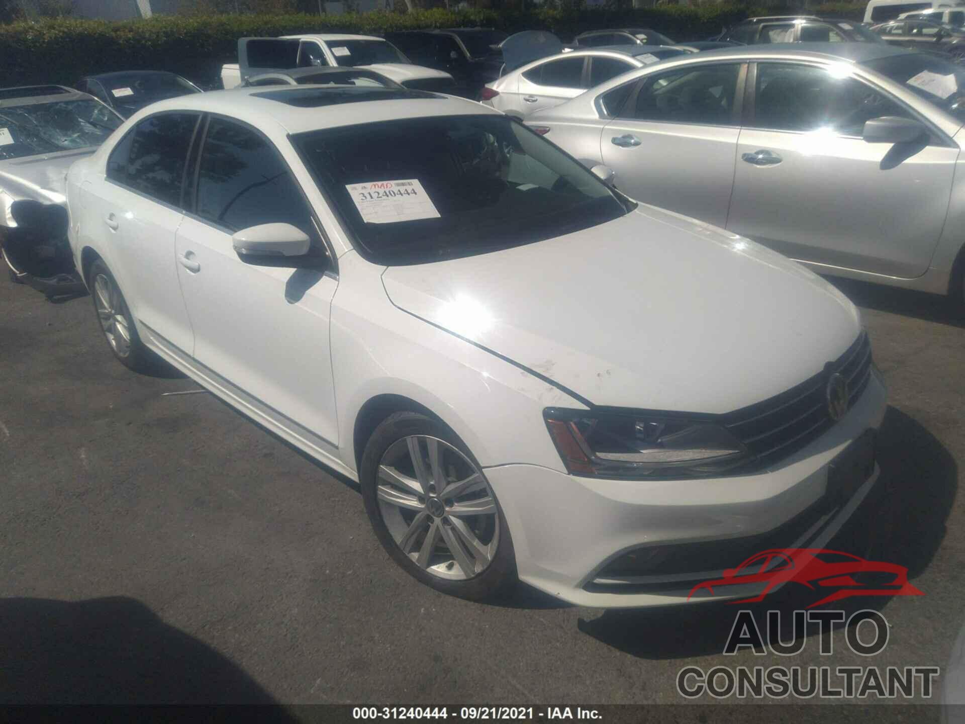 VOLKSWAGEN JETTA 2017 - 3VWL17AJ7HM303311