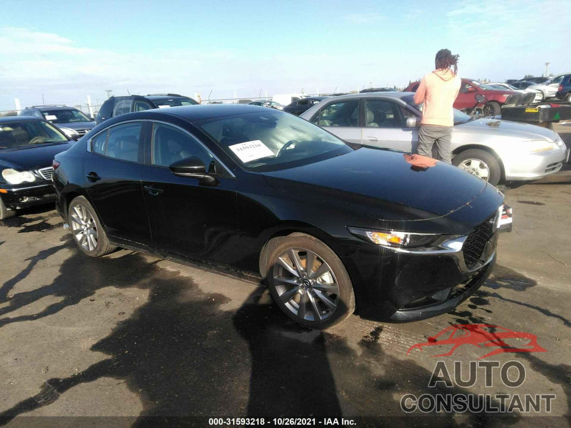 MAZDA MAZDA3 SEDAN 2020 - JM1BPADL3L1170589