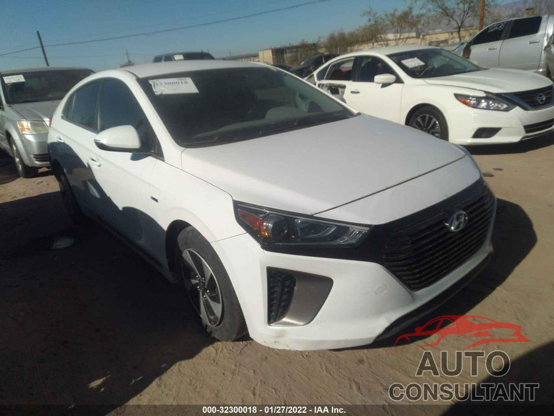 HYUNDAI IONIQ HYBRID 2017 - KMHC75LC2HU032153