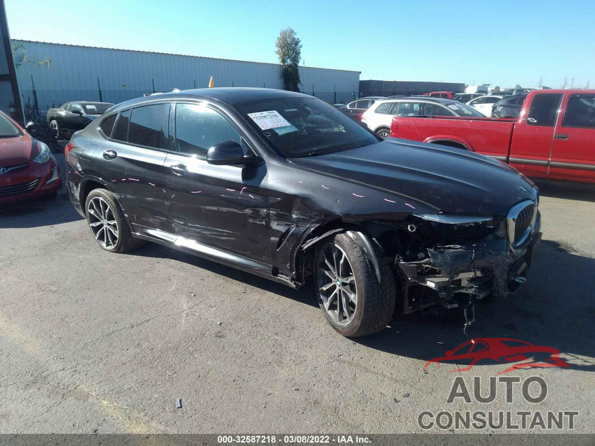 BMW X4 2019 - 5UXUJ3C52KLG56453