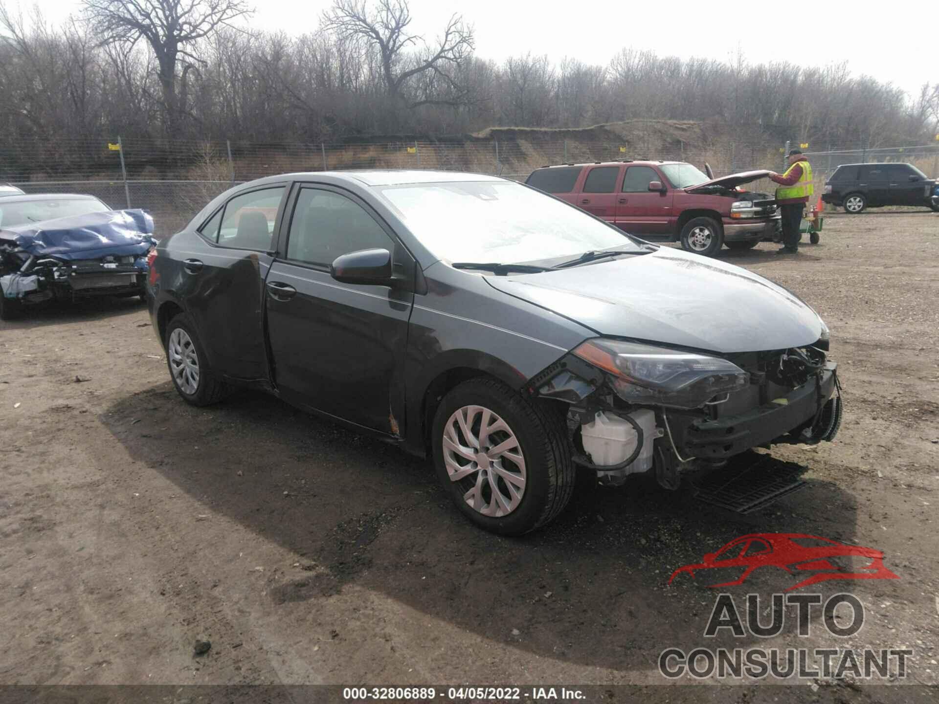 TOYOTA COROLLA 2018 - 2T1BURHE5JC974209