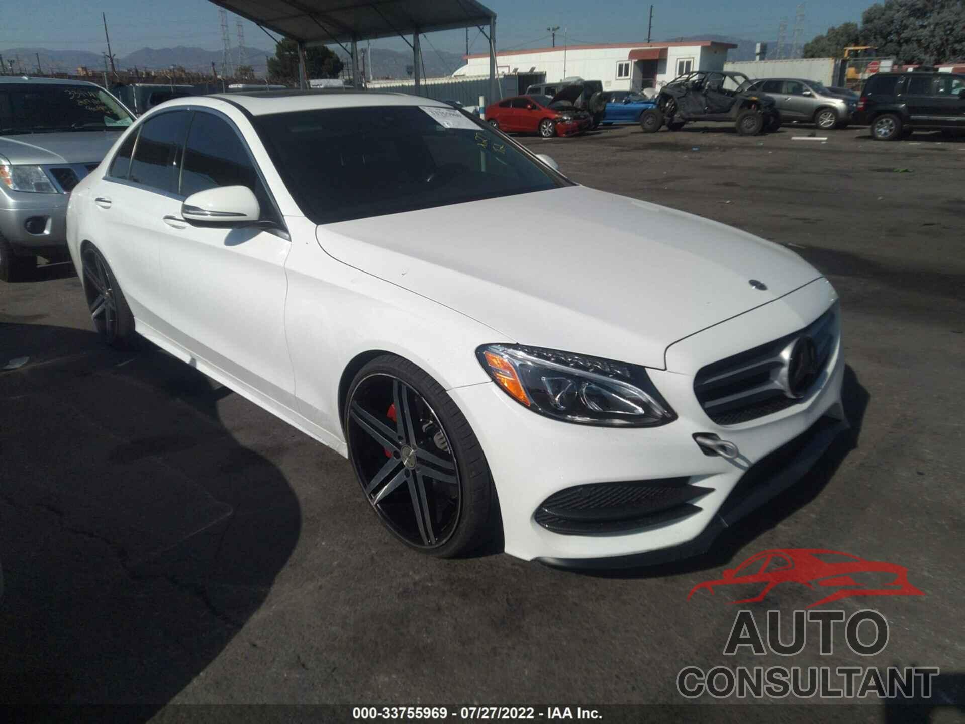 MERCEDES-BENZ C-CLASS 2018 - 55SWF4JB8JU250961