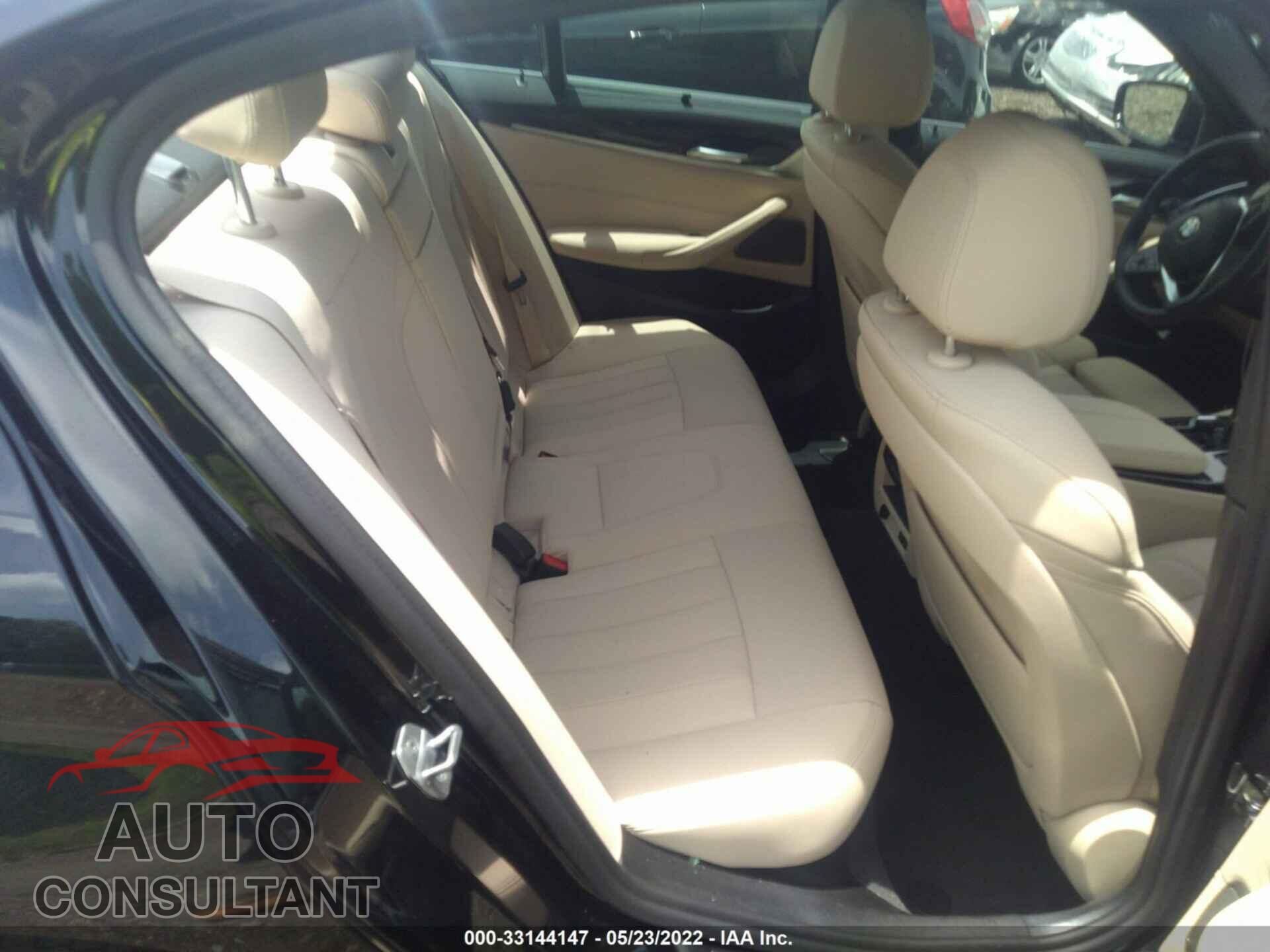 BMW 5 SERIES 2021 - WBA53BH03MCF06701