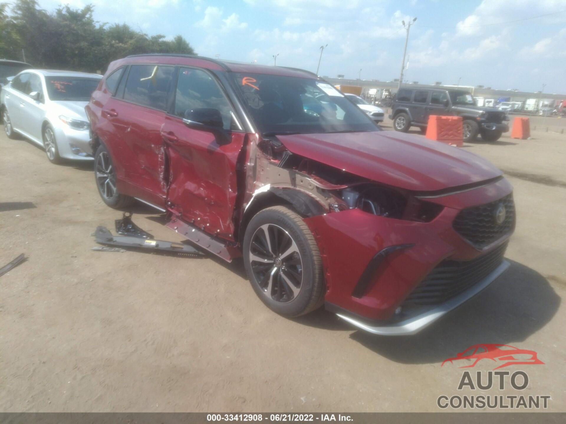 TOYOTA HIGHLANDER 2022 - 5TDLZRAH7NS096239