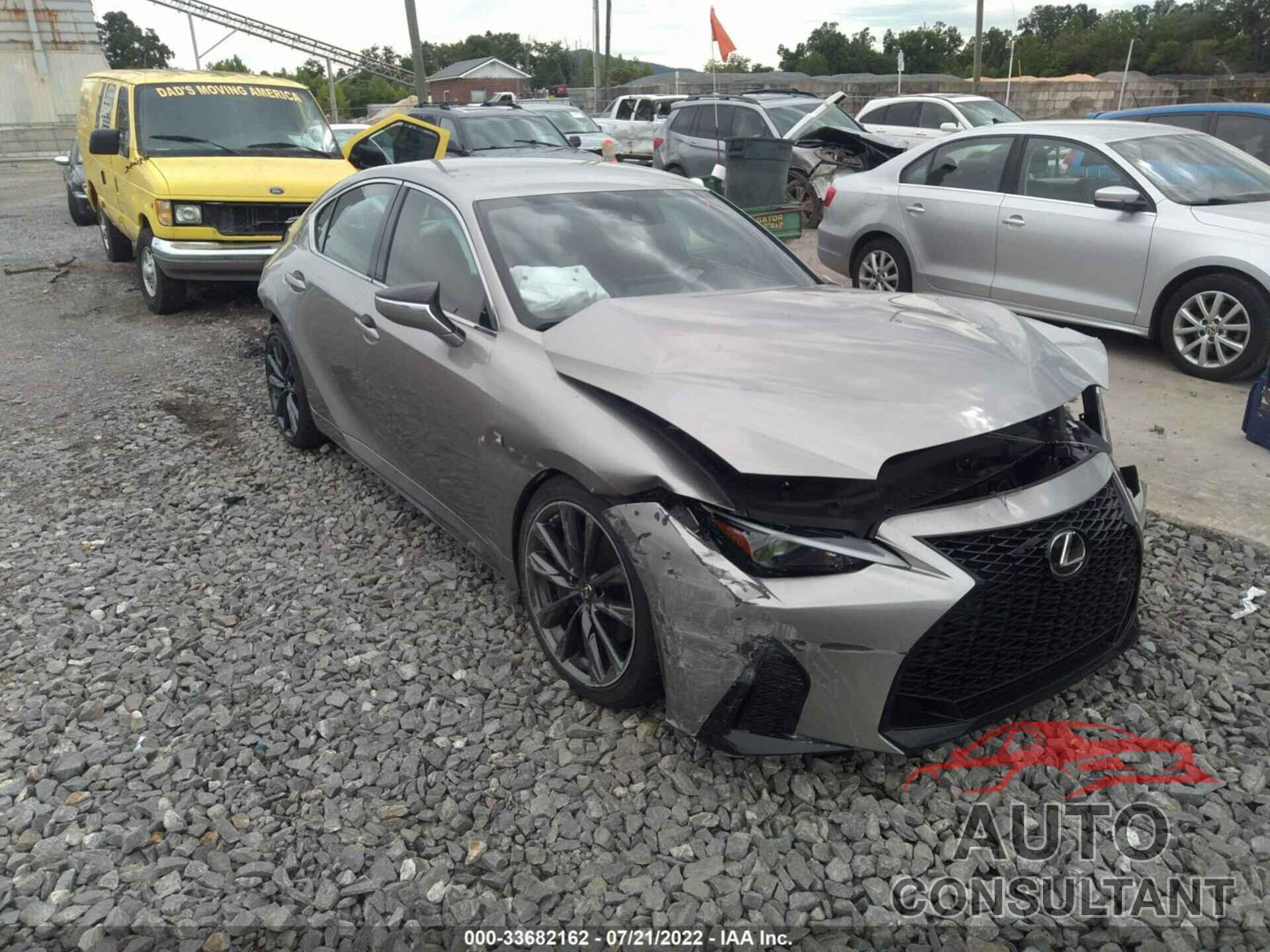 LEXUS IS 2021 - JTHGZ1B20M5037677