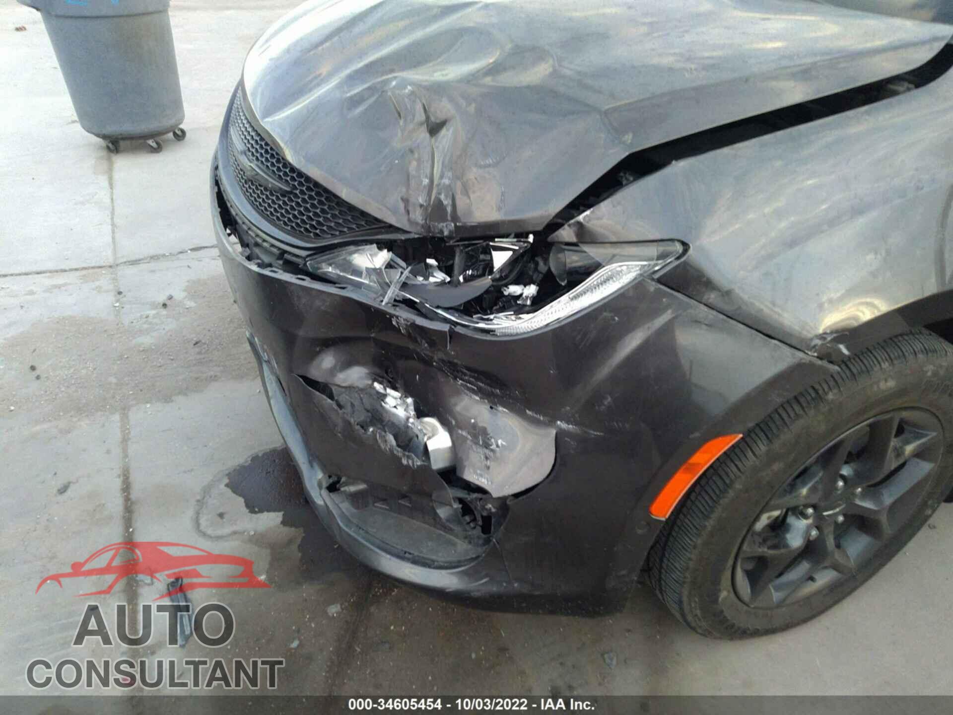 CHRYSLER PACIFICA 2019 - 2C4RC1EG6KR733124