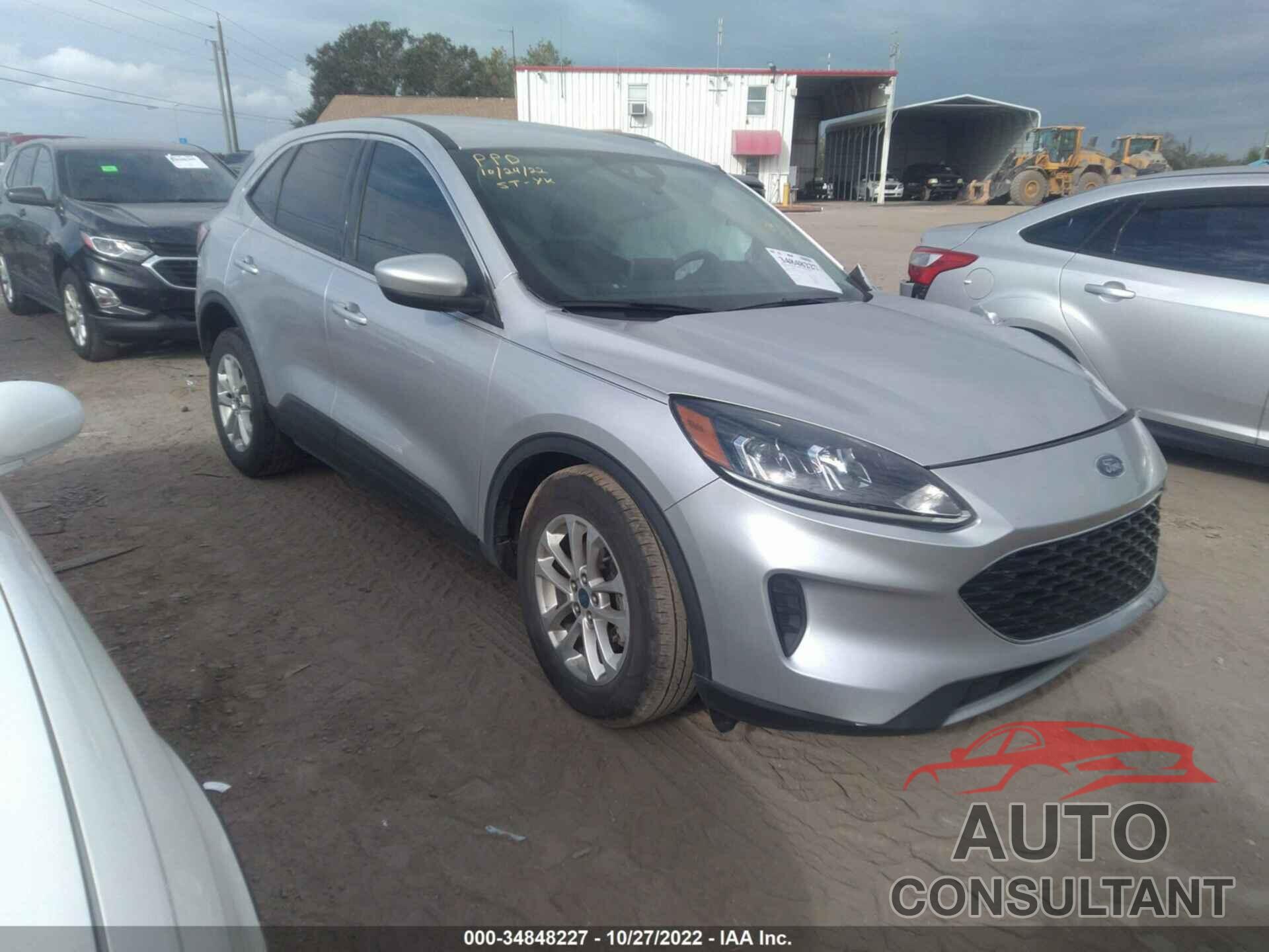 FORD ESCAPE 2020 - 1FMCU0G69LUA15892